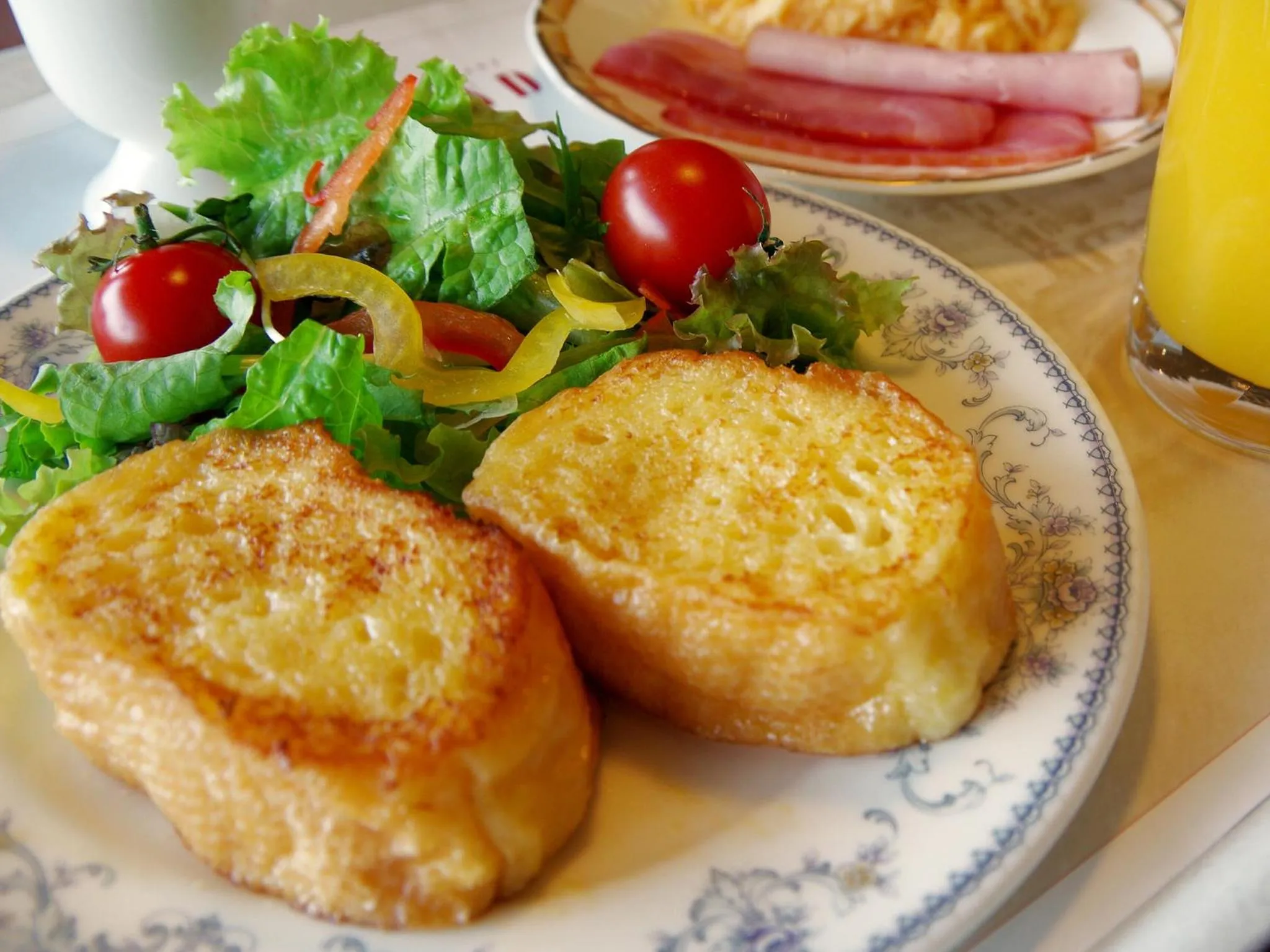 Buffet breakfast in Hotel Crown Palais Kokura