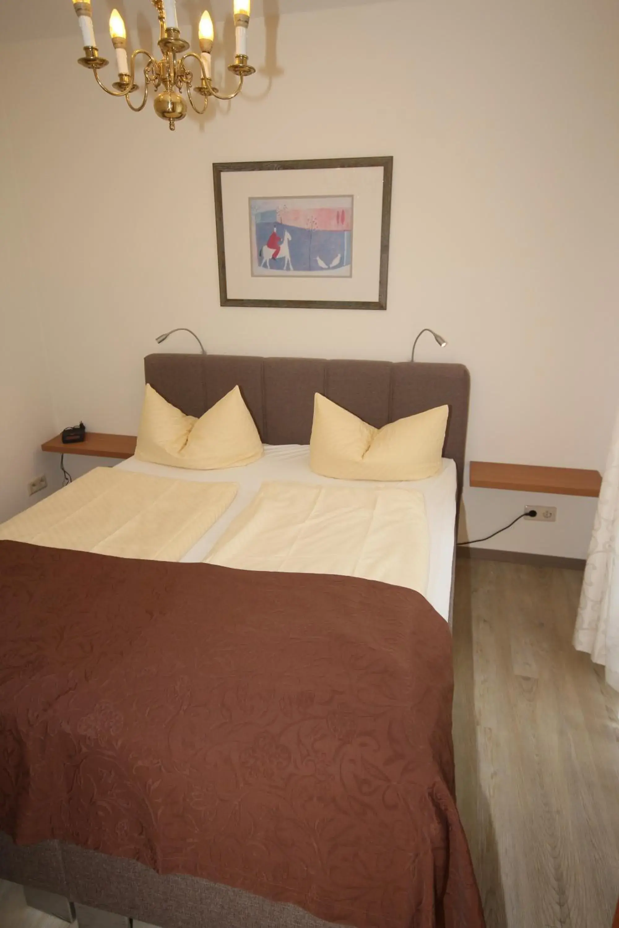 Single Room - single occupancy in Cafe Schneidewind Single Room - single occupancy in Cafe Schneidewind