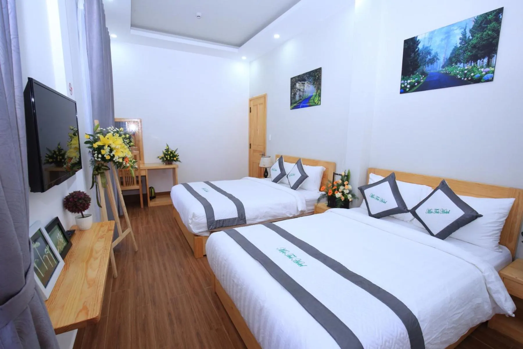 Bedroom, Bed in Moc Tra Hotel