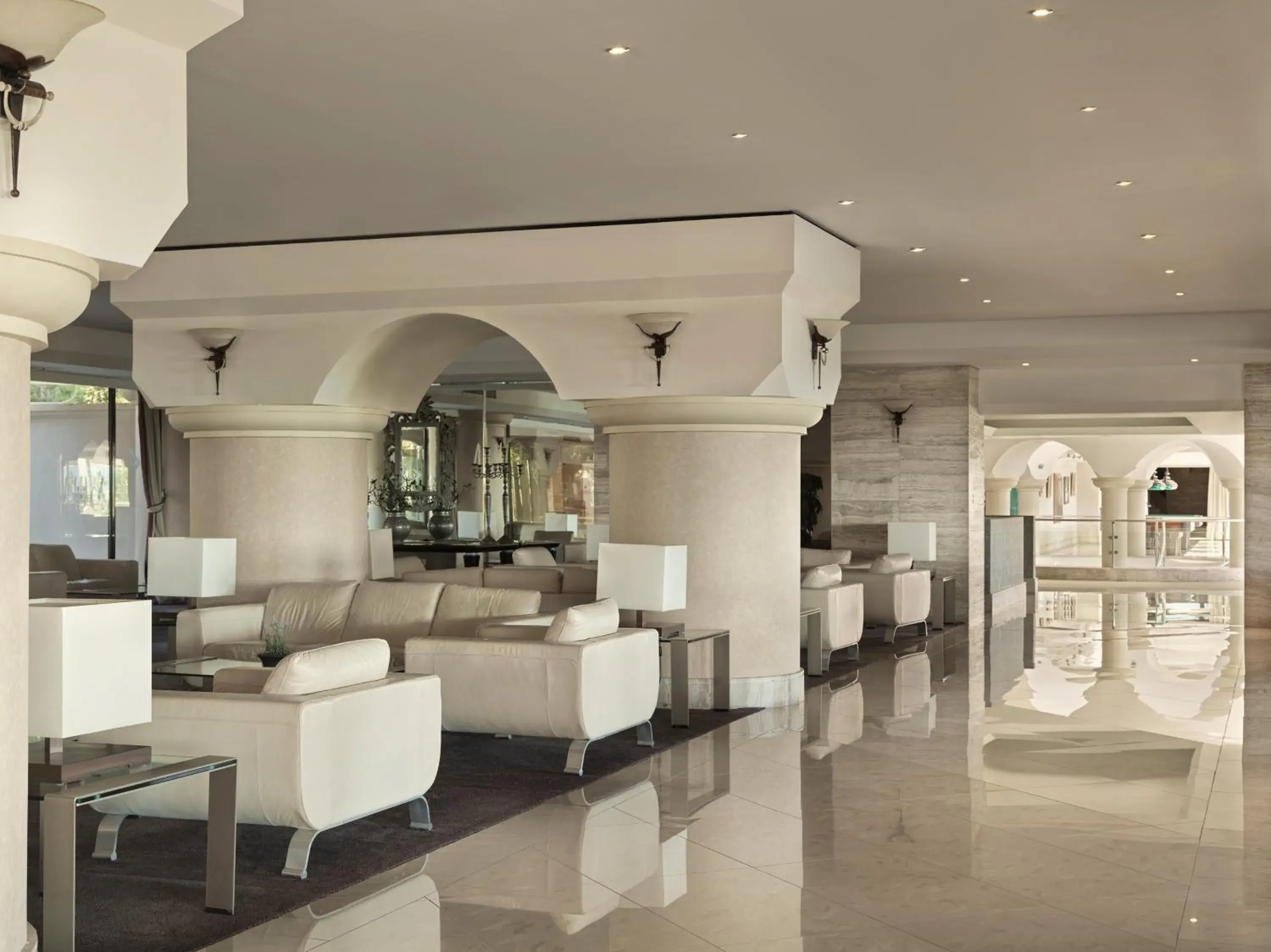 Living room in Esperos Palace Resort & Spa Living room in Esperos Palace Resort & Spa