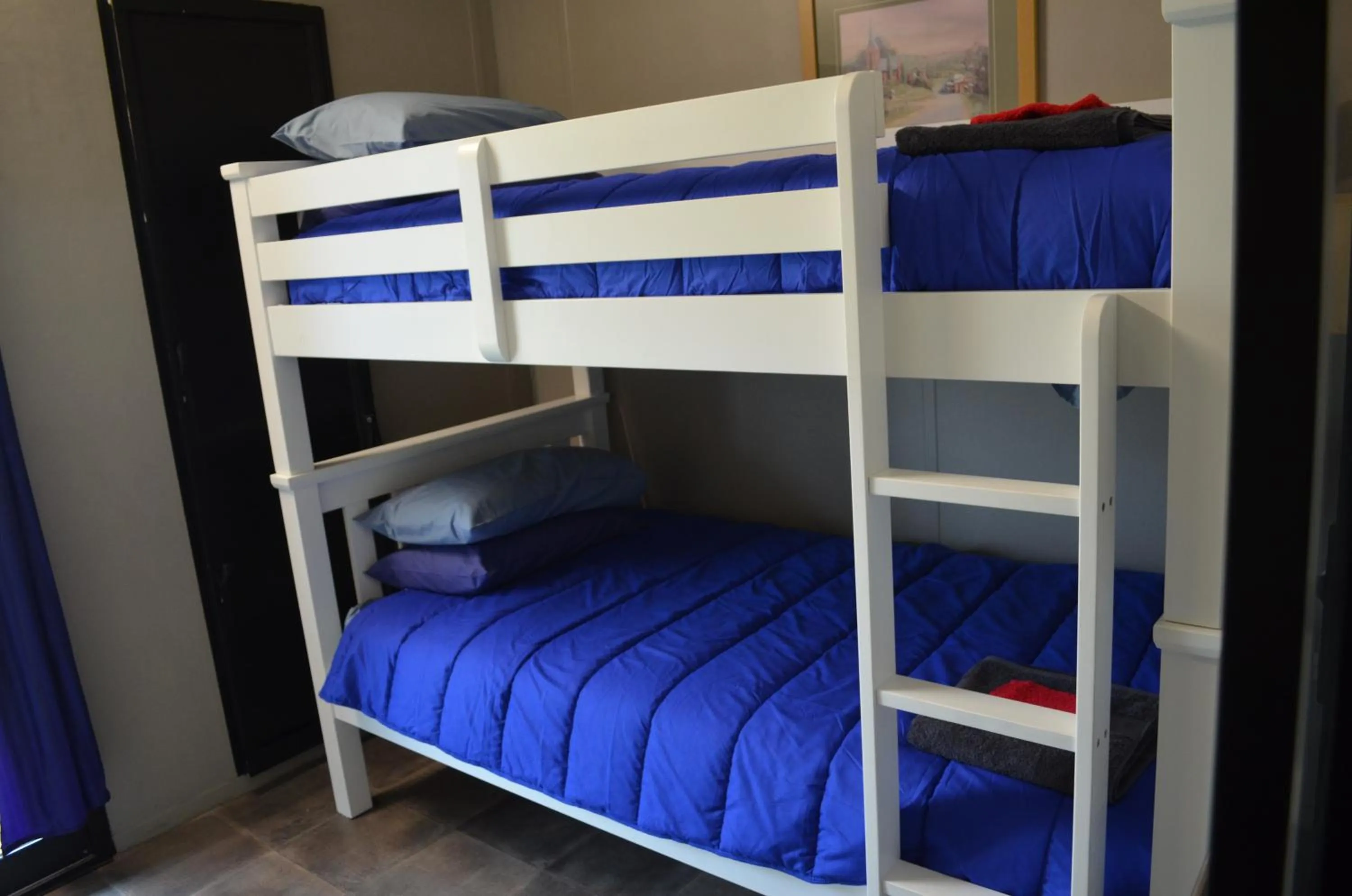 Bed in Wondai Accommodation Units And Villas