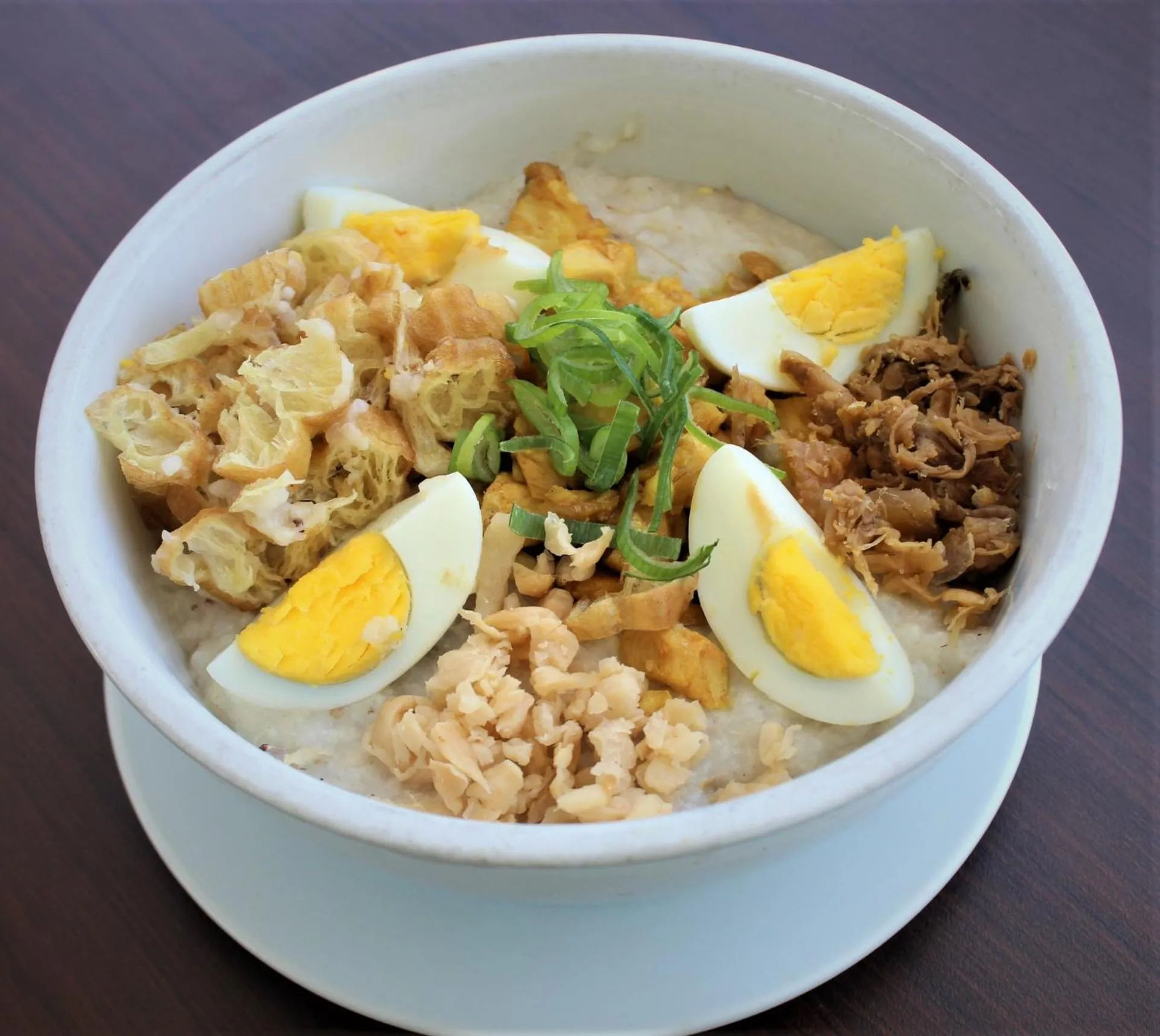 Food and drinks in Karebosi Premier Makassar