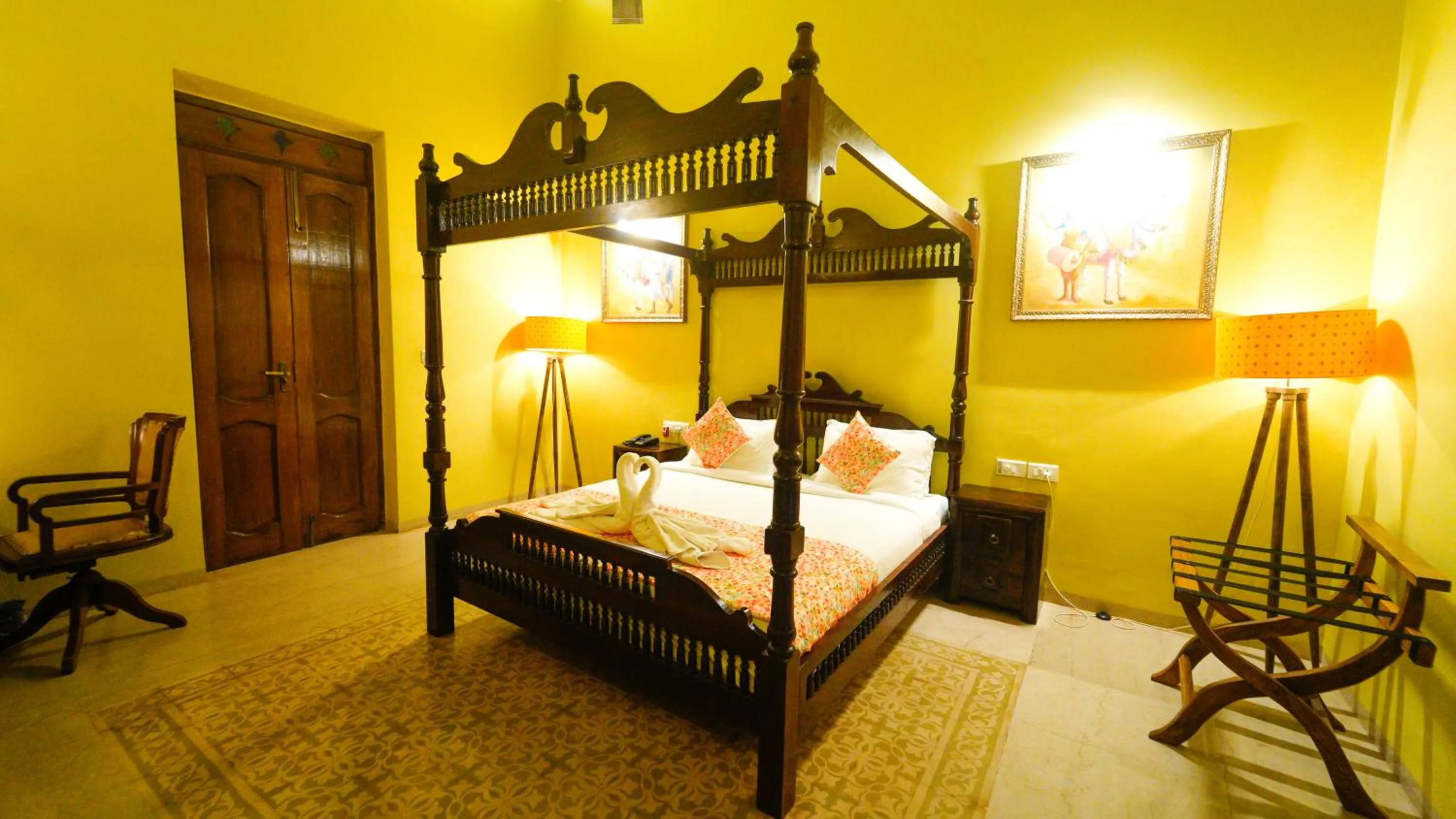 Bed in Surya Kiran Heritage Hotel