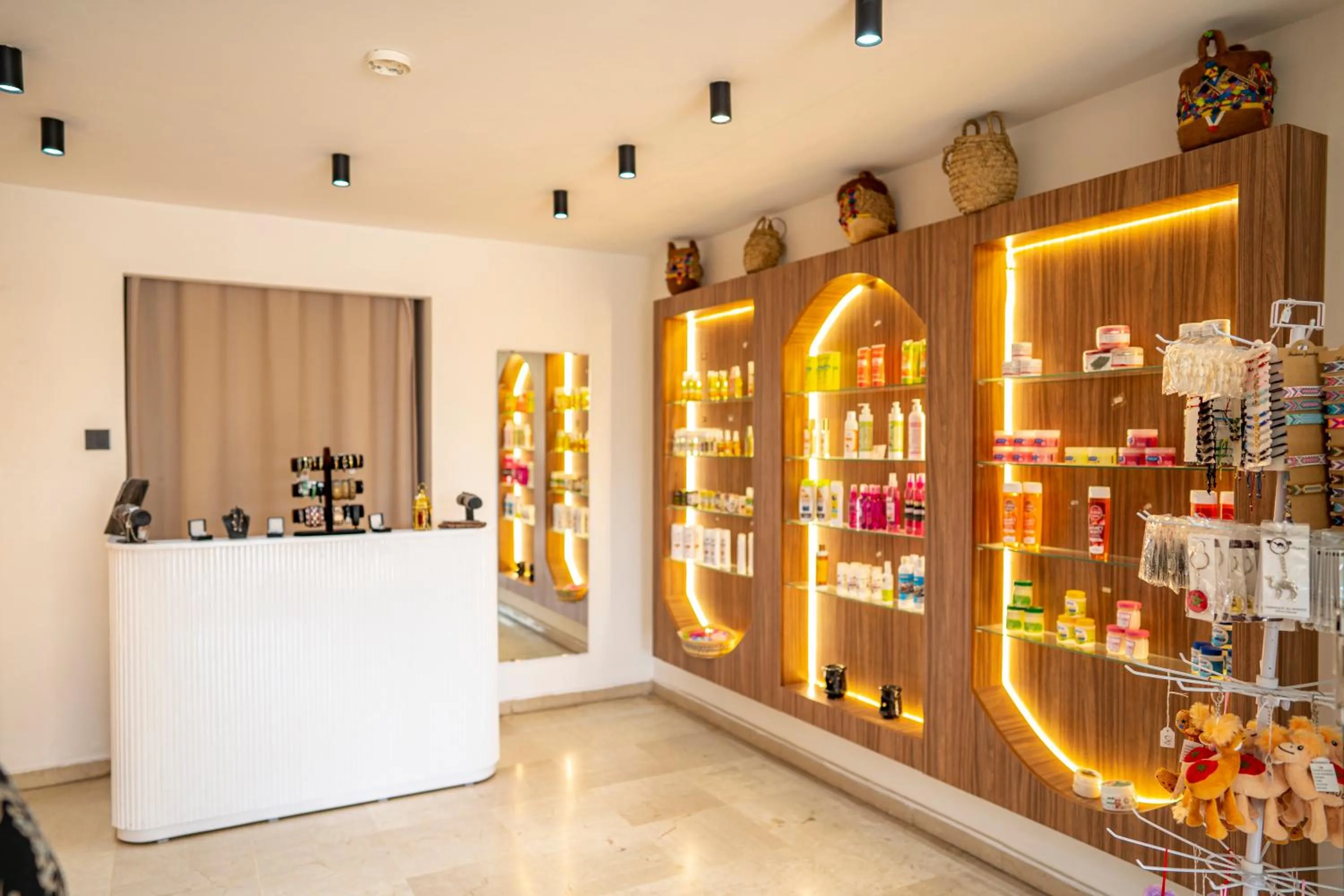 On-site shops in Hotel Argana Agadir
