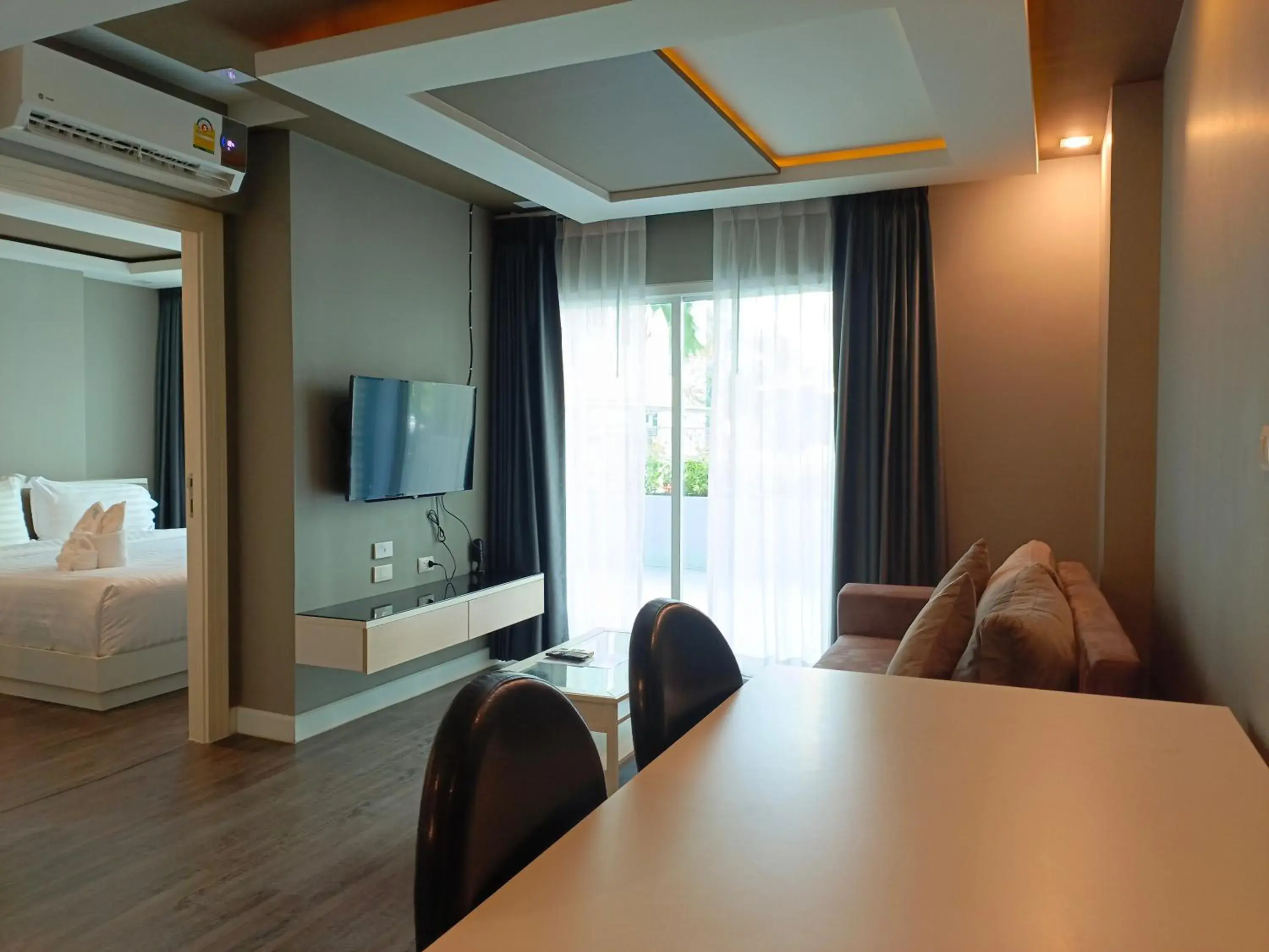 Suite City View in Wisdom Hotel & Residence Suite City View in Wisdom Hotel & Residence