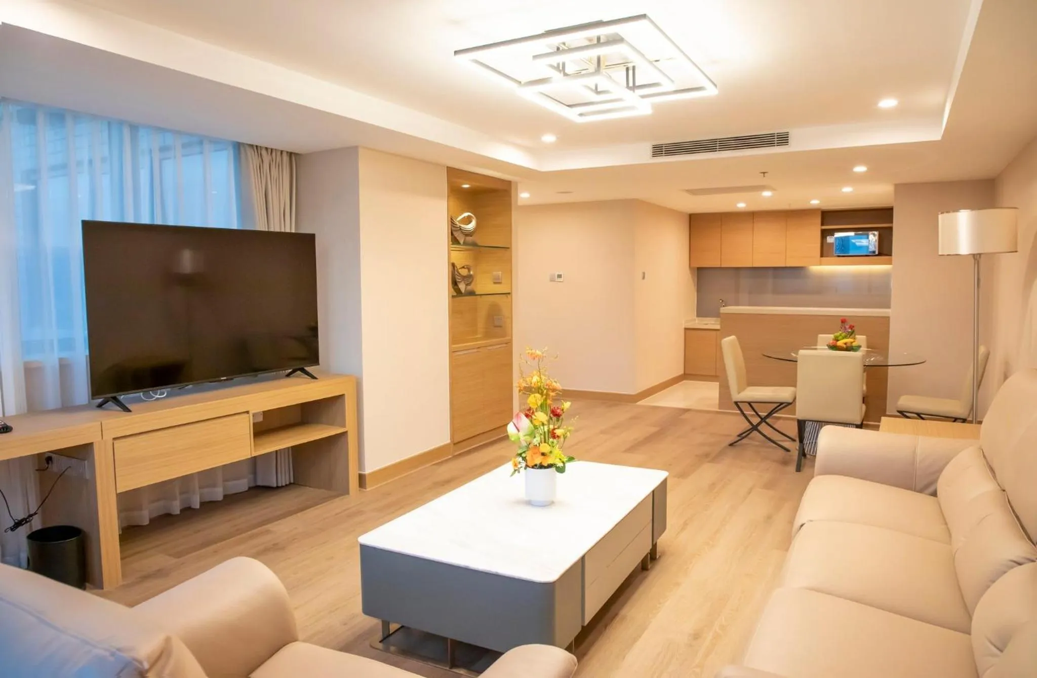 Photo of the whole room in Holiday Inn Shenzhen Donghua by IHG