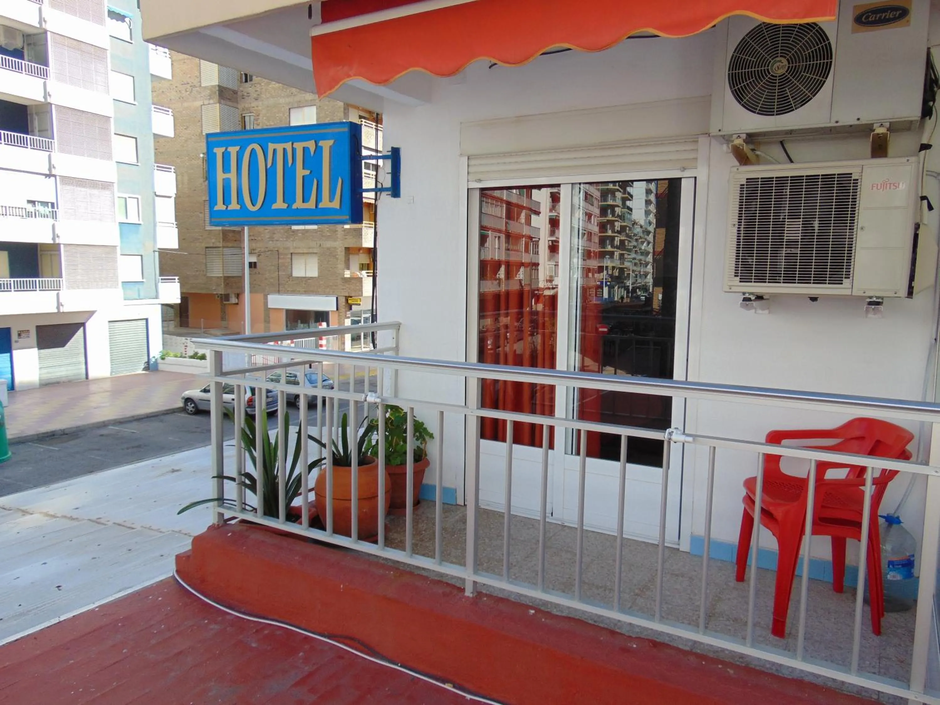 Facade/entrance in Hotel Libertador