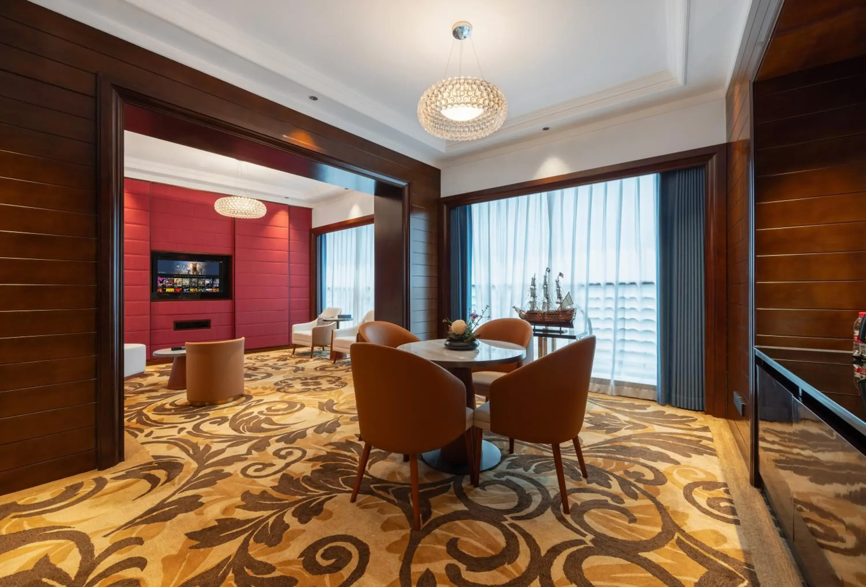Living room in Ocean Hotel Guangzhou - Free Shuttle Bus to Canton Fair, Tao Jin railway station Living room in Ocean Hotel Guangzhou - Free Shuttle Bus to Canton Fair, Tao Jin railway station