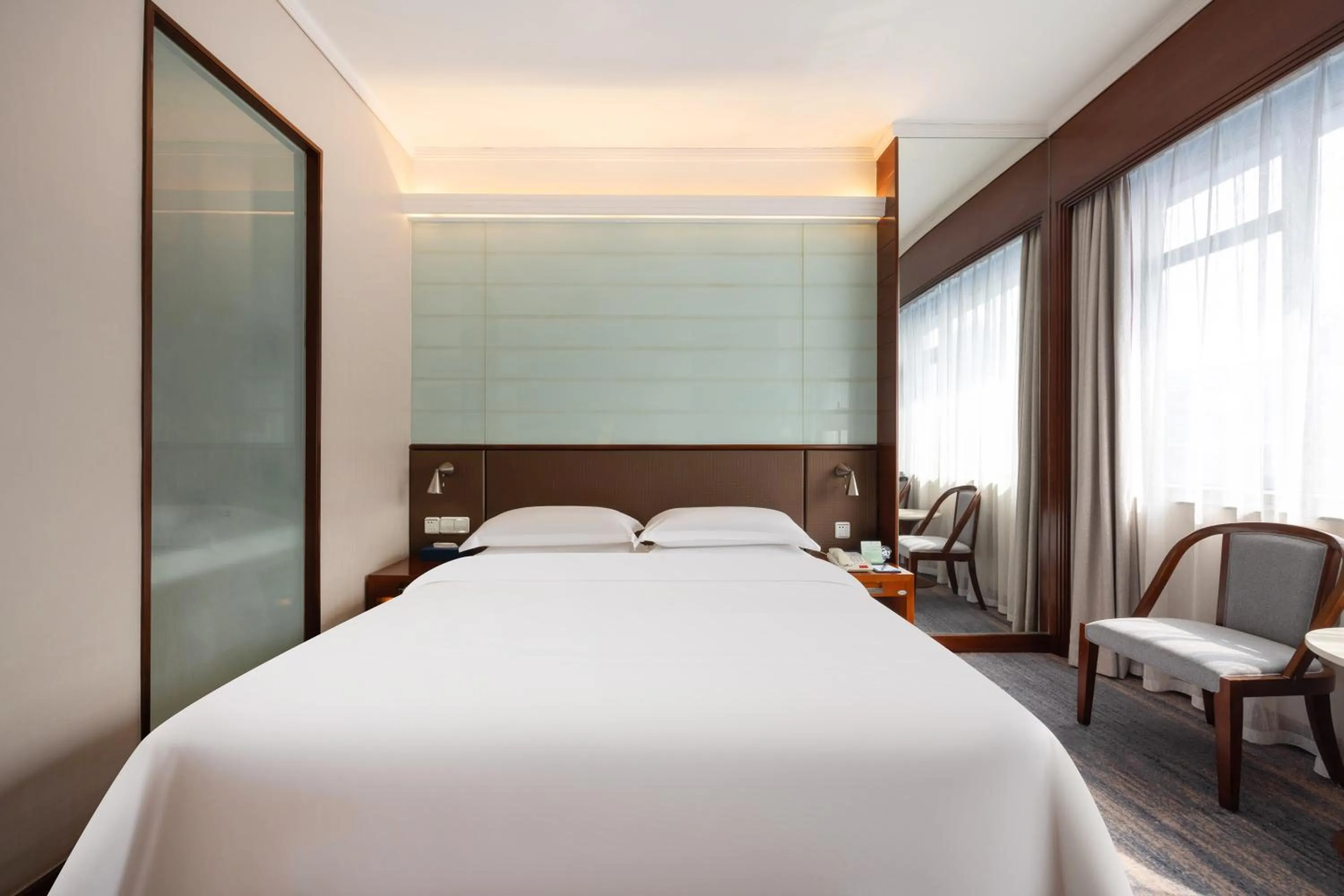 Bed in Ocean Hotel Guangzhou - Tao Jin station
