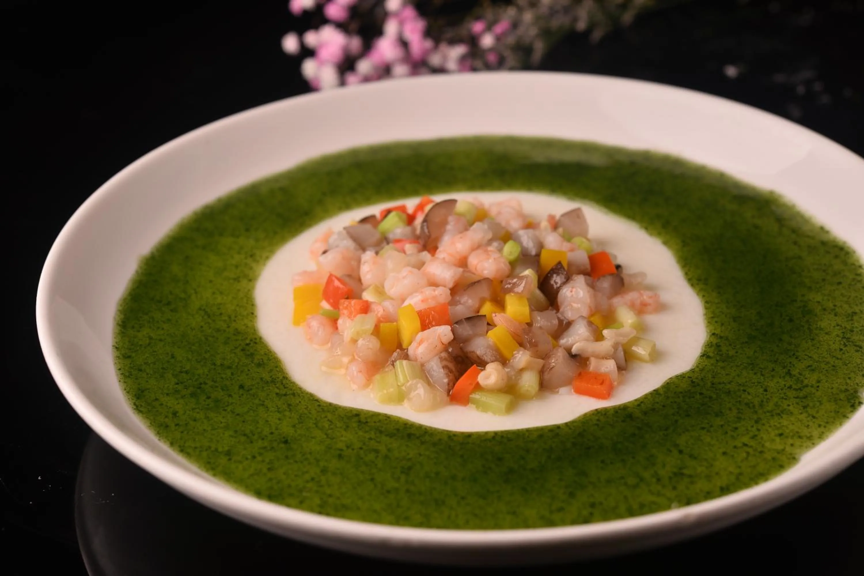 Restaurant/places to eat in Ocean Hotel Guangzhou - Tao Jin station