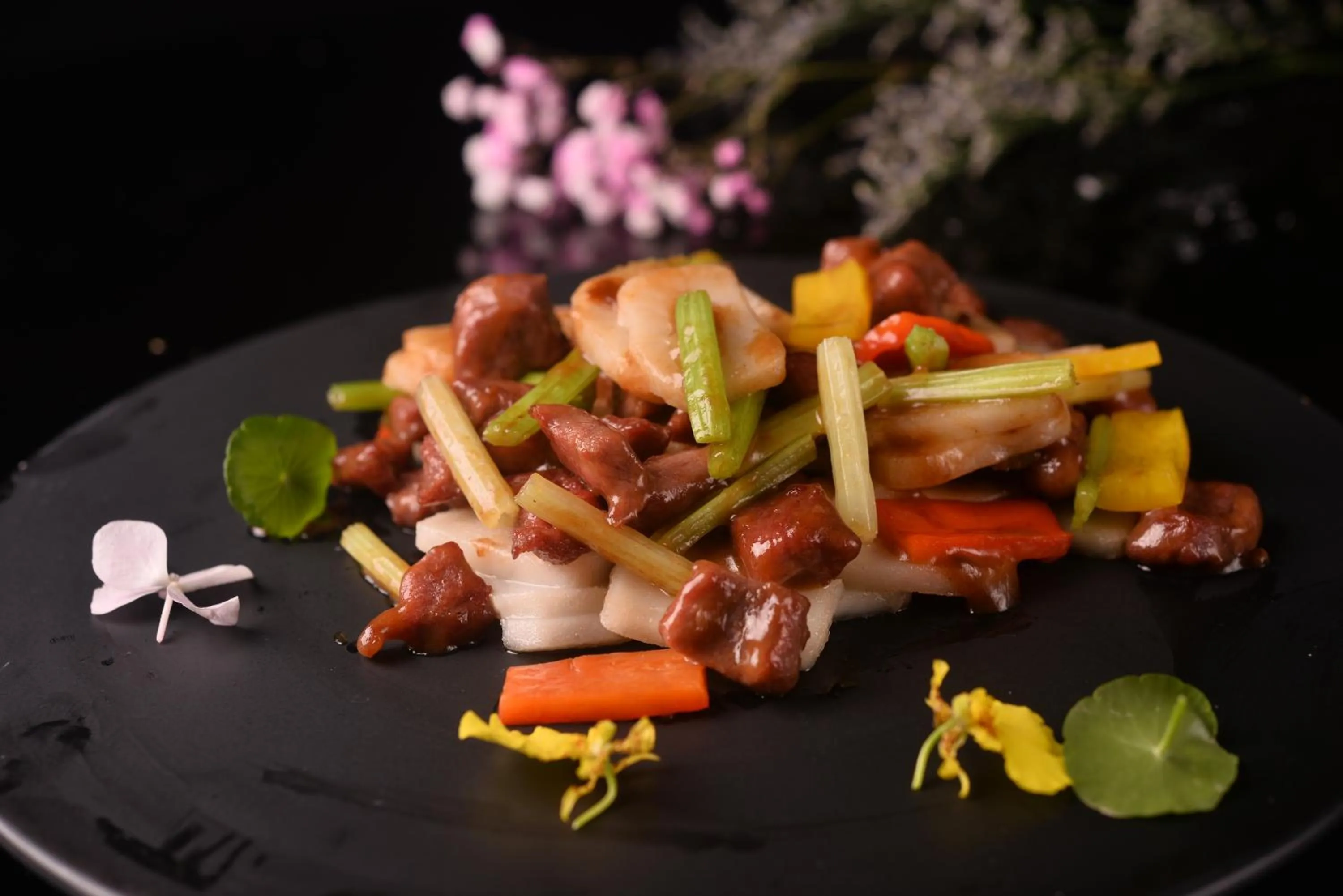 Restaurant/places to eat in Ocean Hotel Guangzhou - Tao Jin station