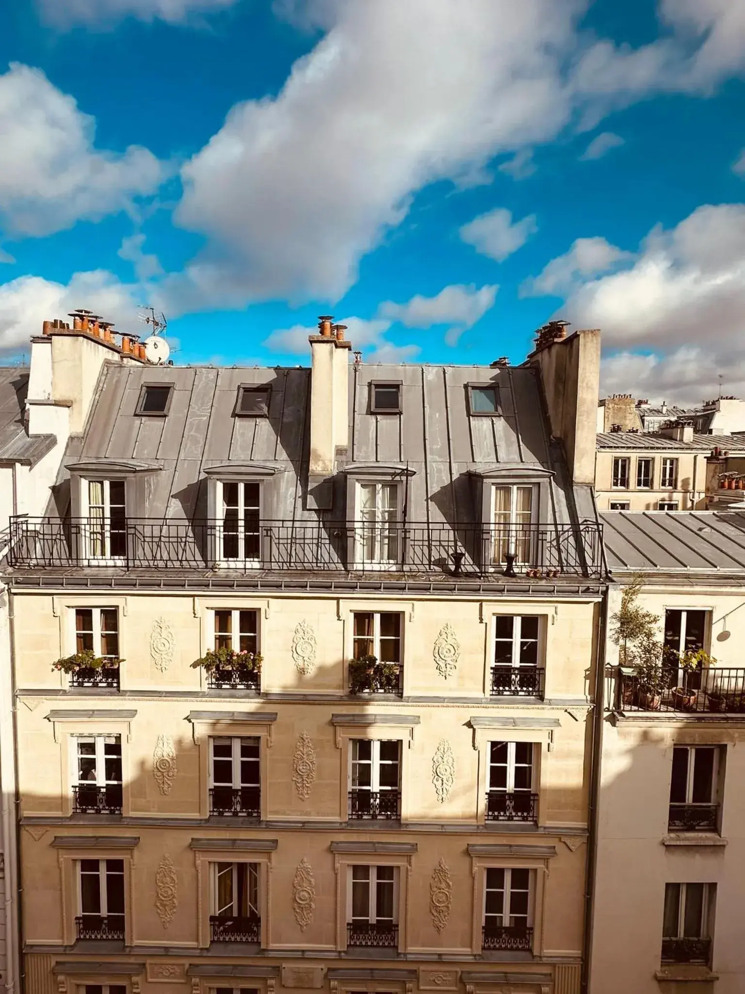 Property building in Pavillon Opéra Lafayette Property building in Pavillon Opéra Lafayette