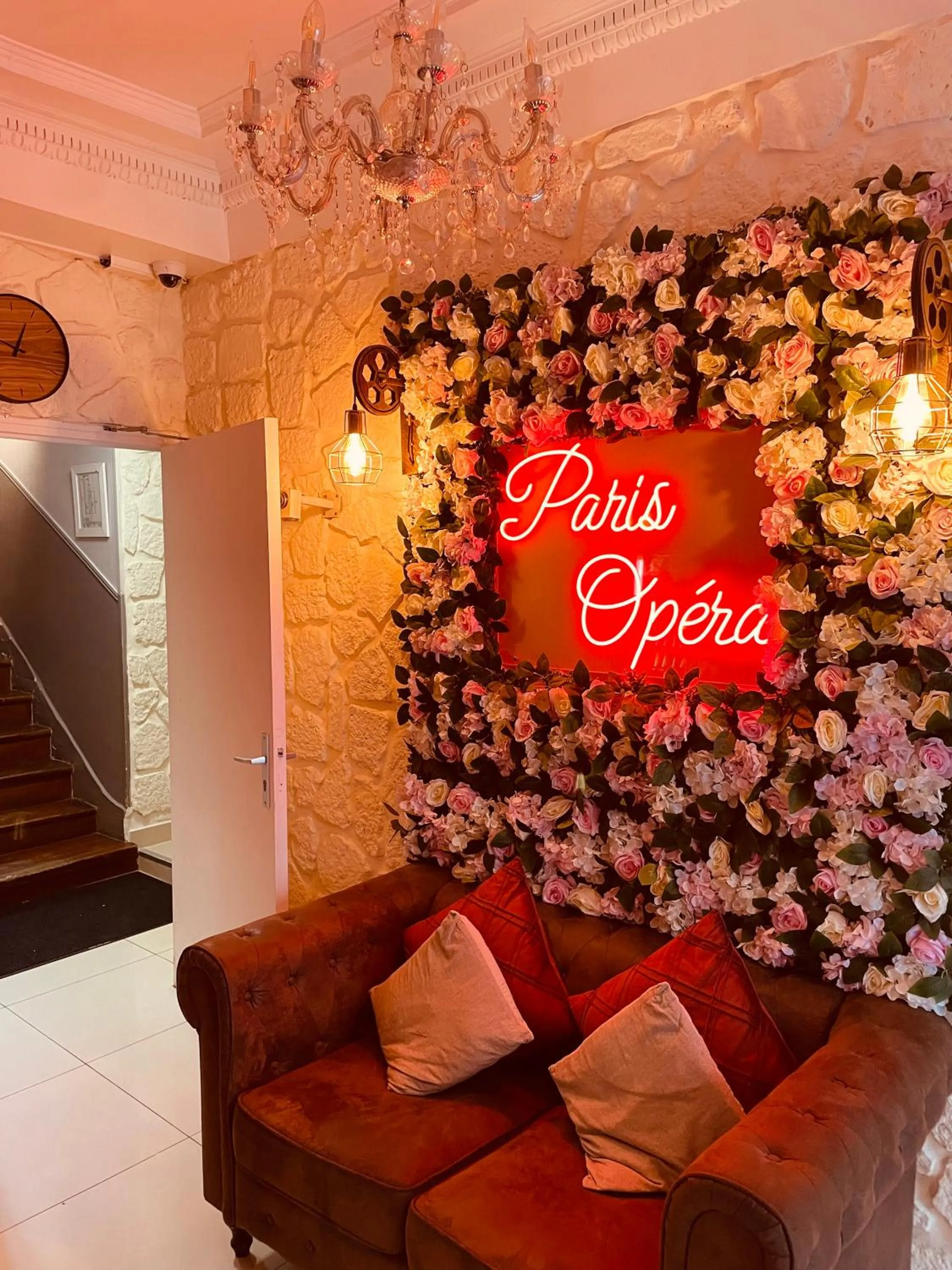 Living room in Pavillon Opéra Lafayette