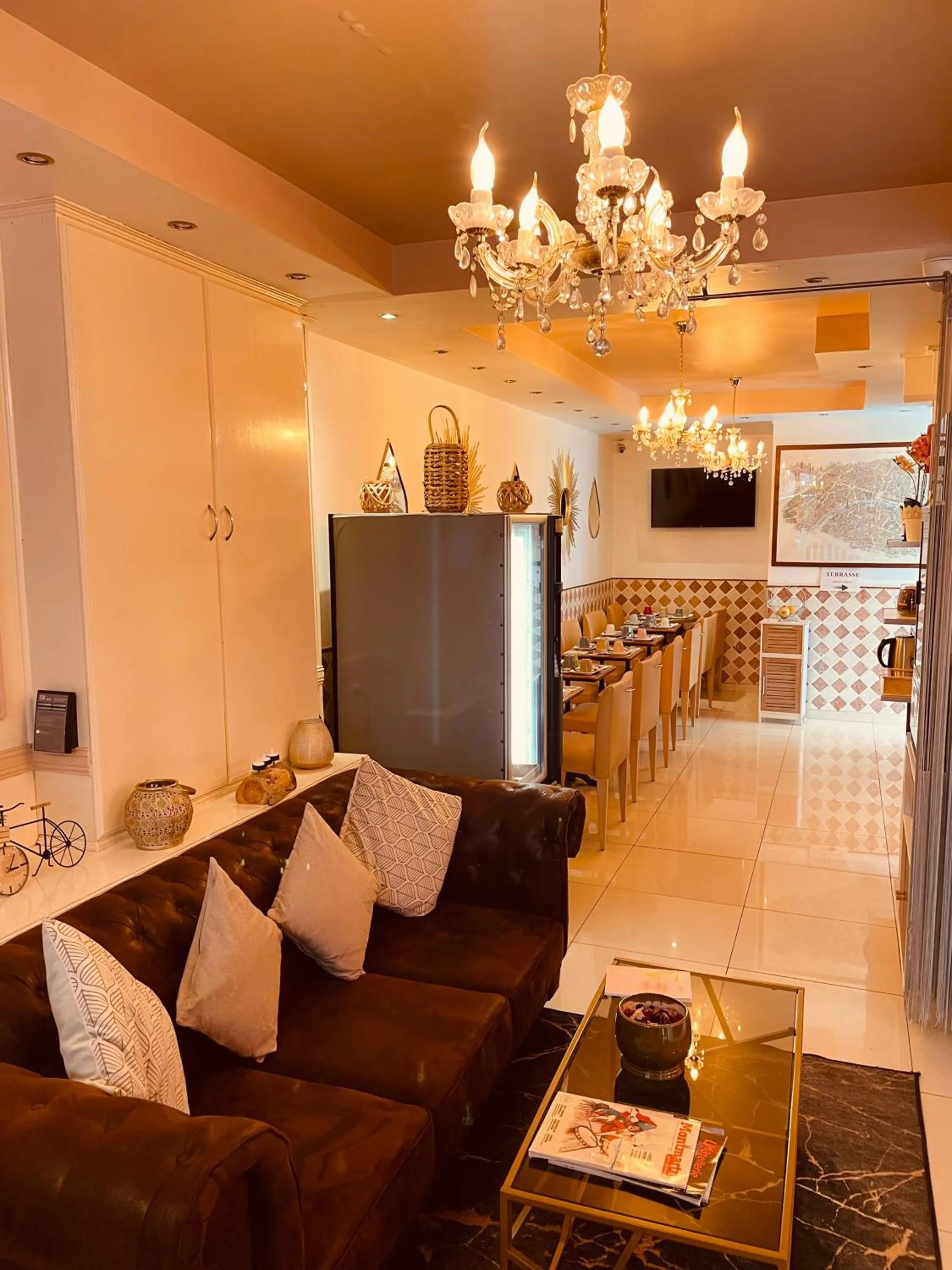 Living room in Pavillon Opéra Lafayette