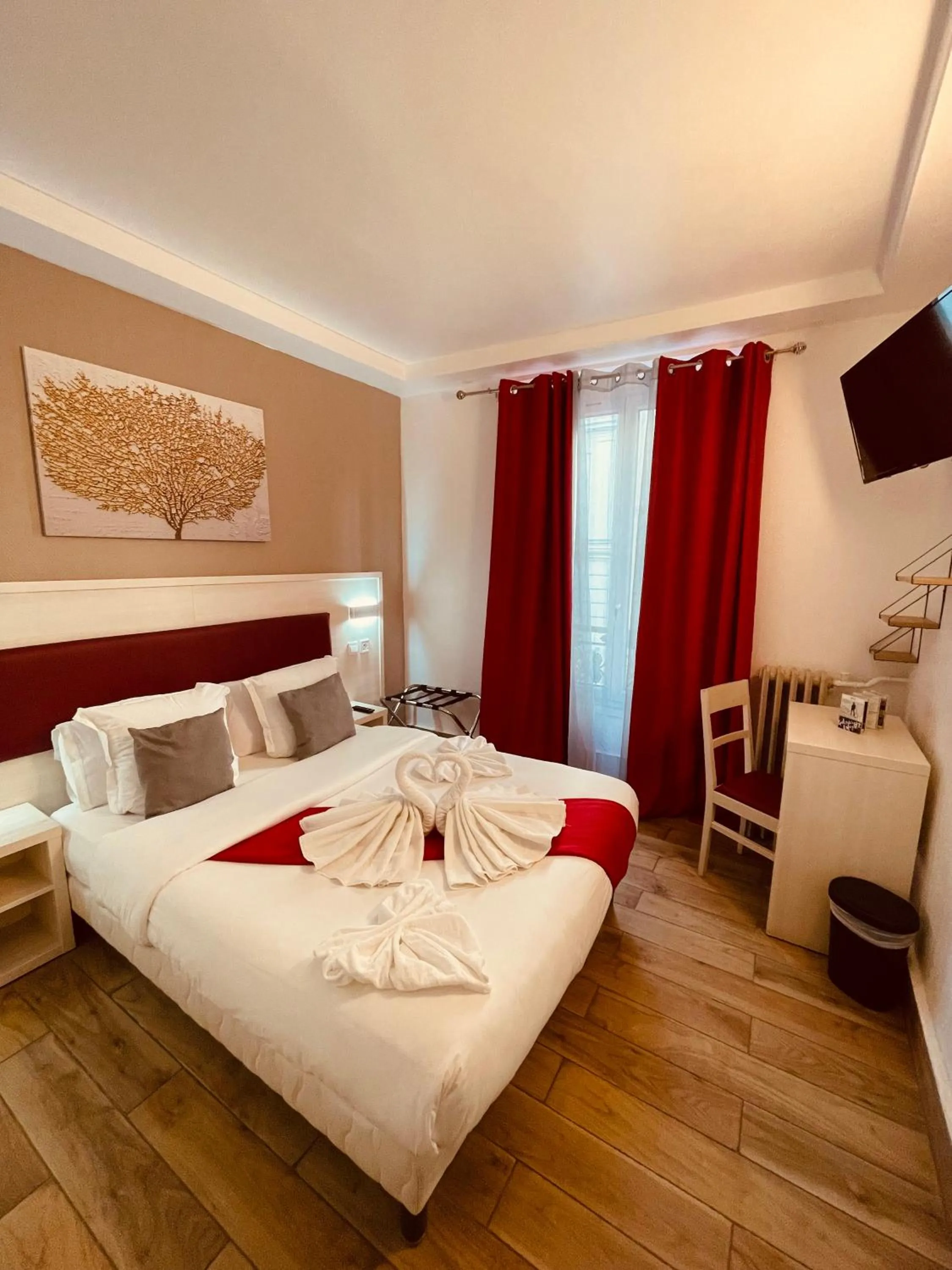 Bed in Pavillon Opéra Lafayette