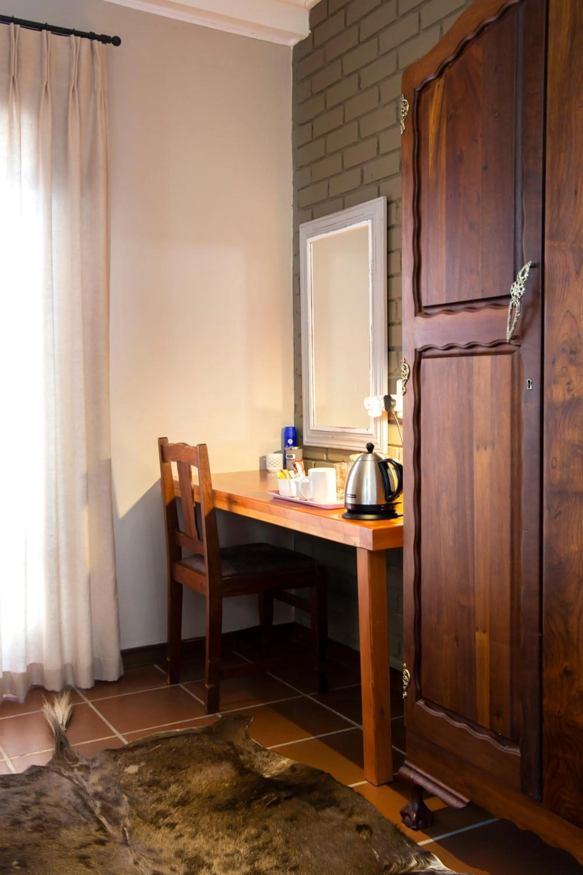 Coffee/tea facilities in 36 On Boom B&B