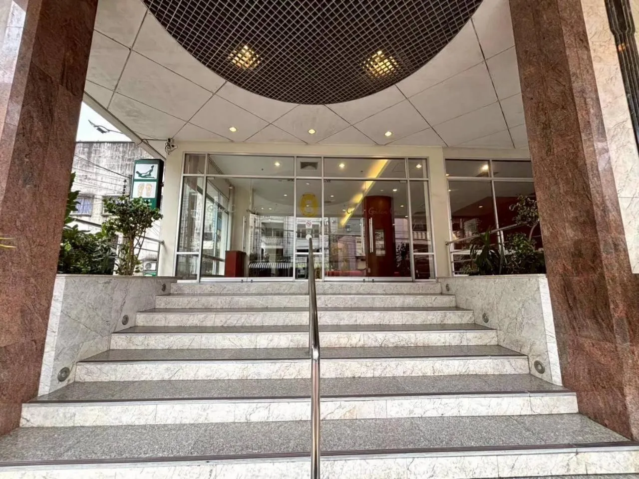 Hatyai Golden Crown Hotel