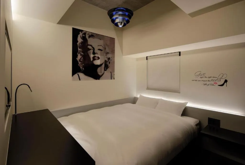 Bed in Third Place Hotel