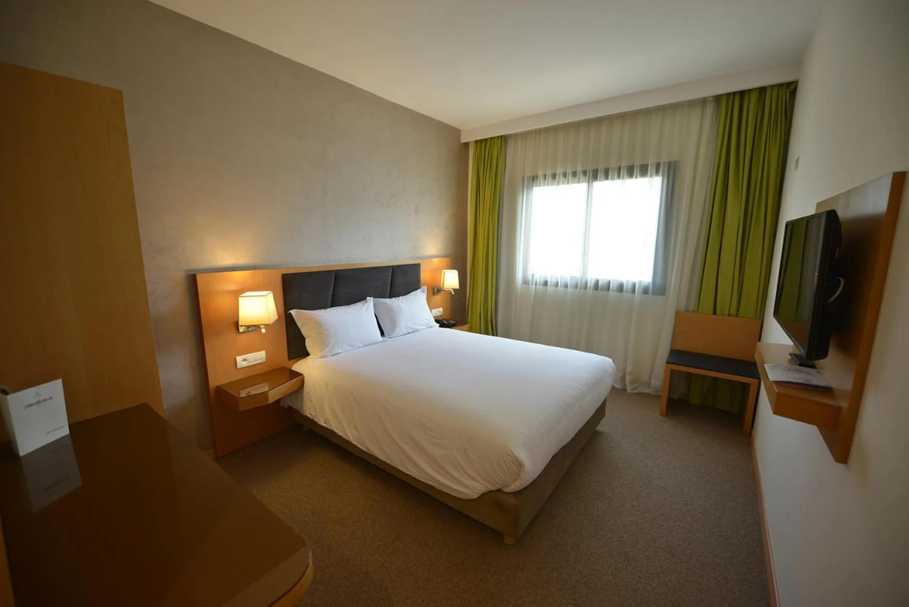 Bed in Annakhil Hotel