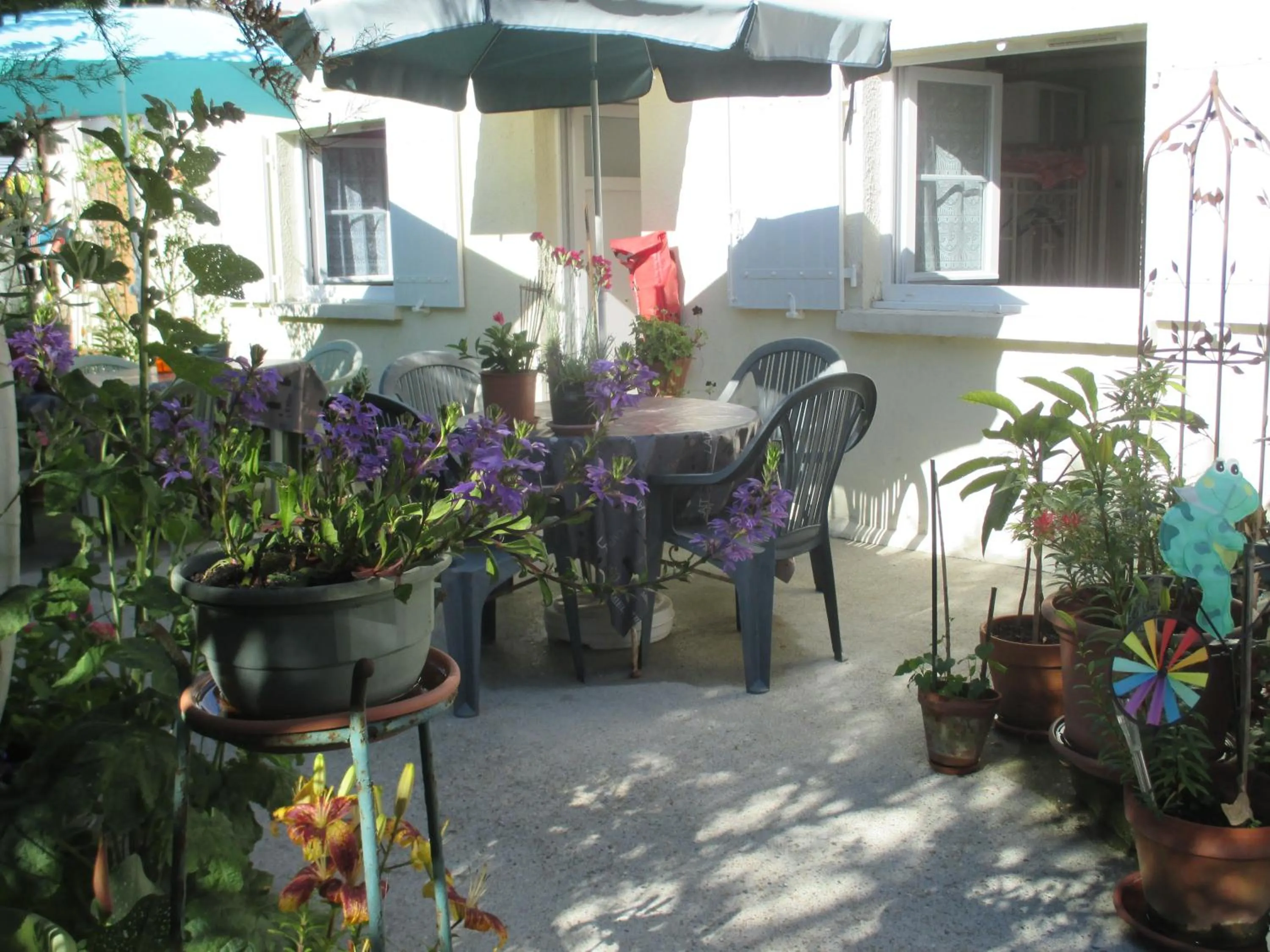 Balcony/Terrace in Le Parisien