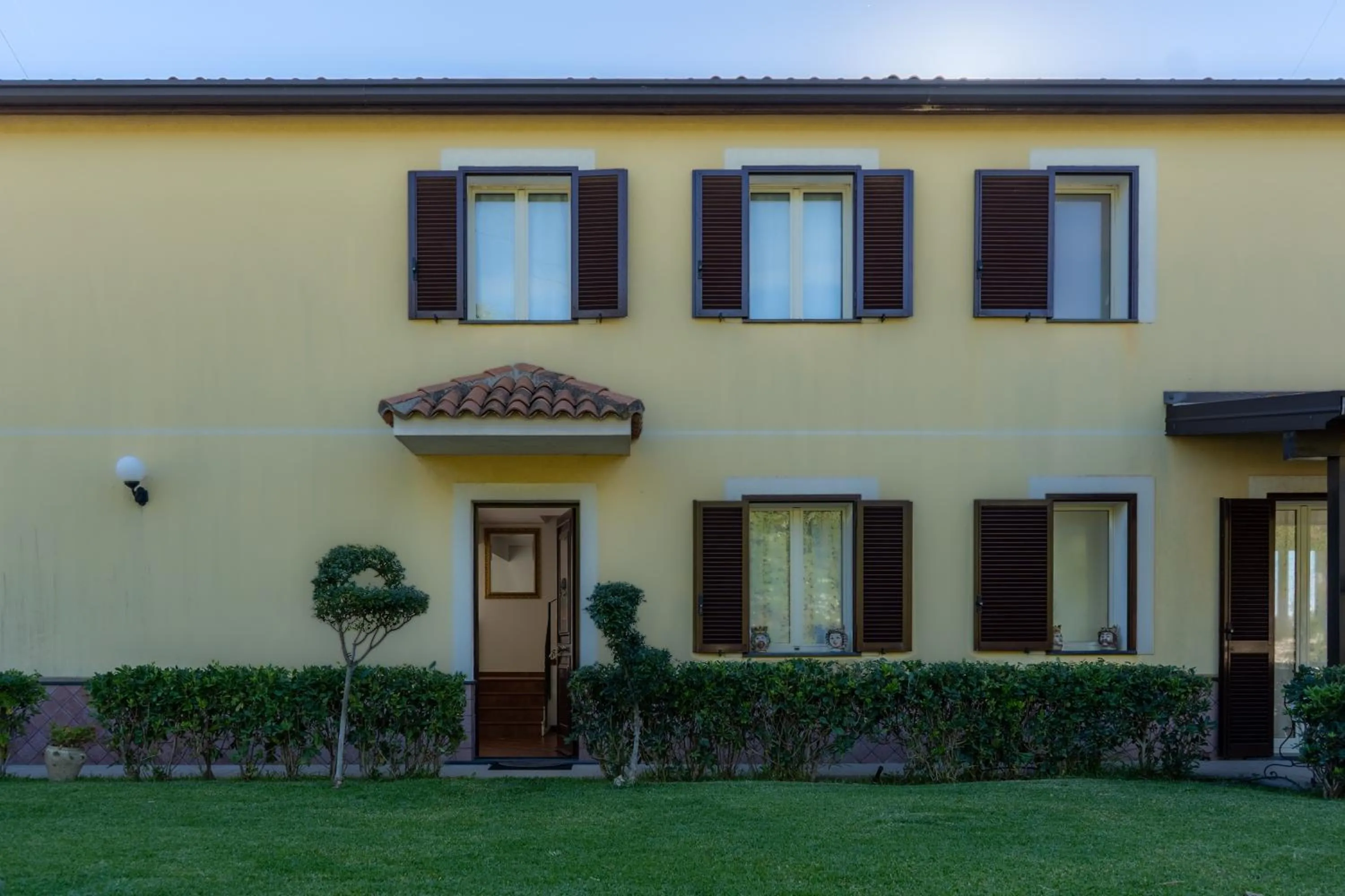Property building in B&B BOUTIQUE DI CHARME "ETNA-RELAX-NATURA"