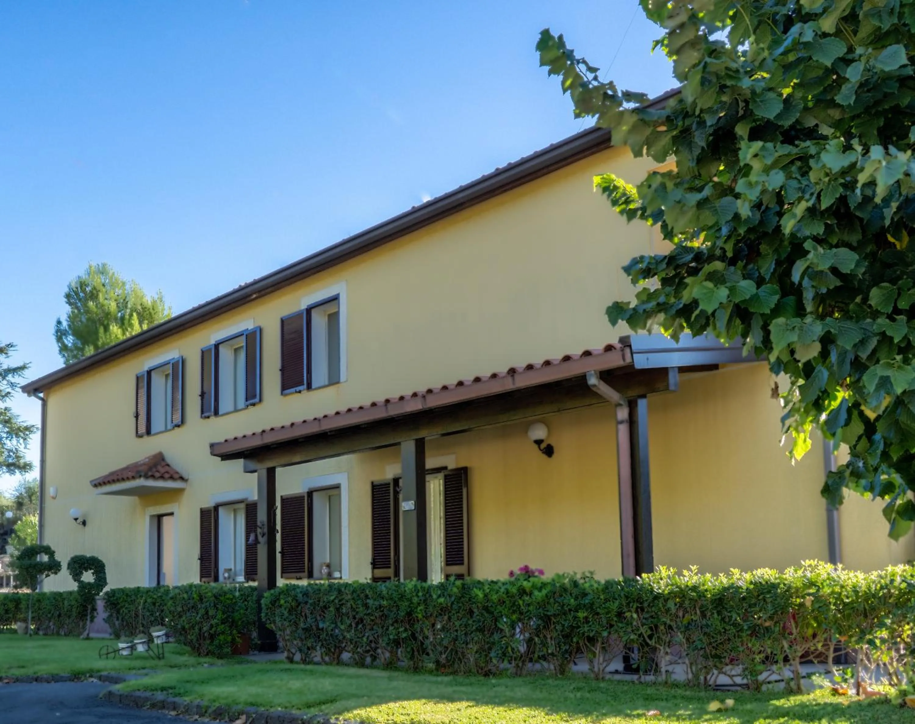 Property building in B&B BOUTIQUE DI CHARME "ETNA-RELAX-NATURA"