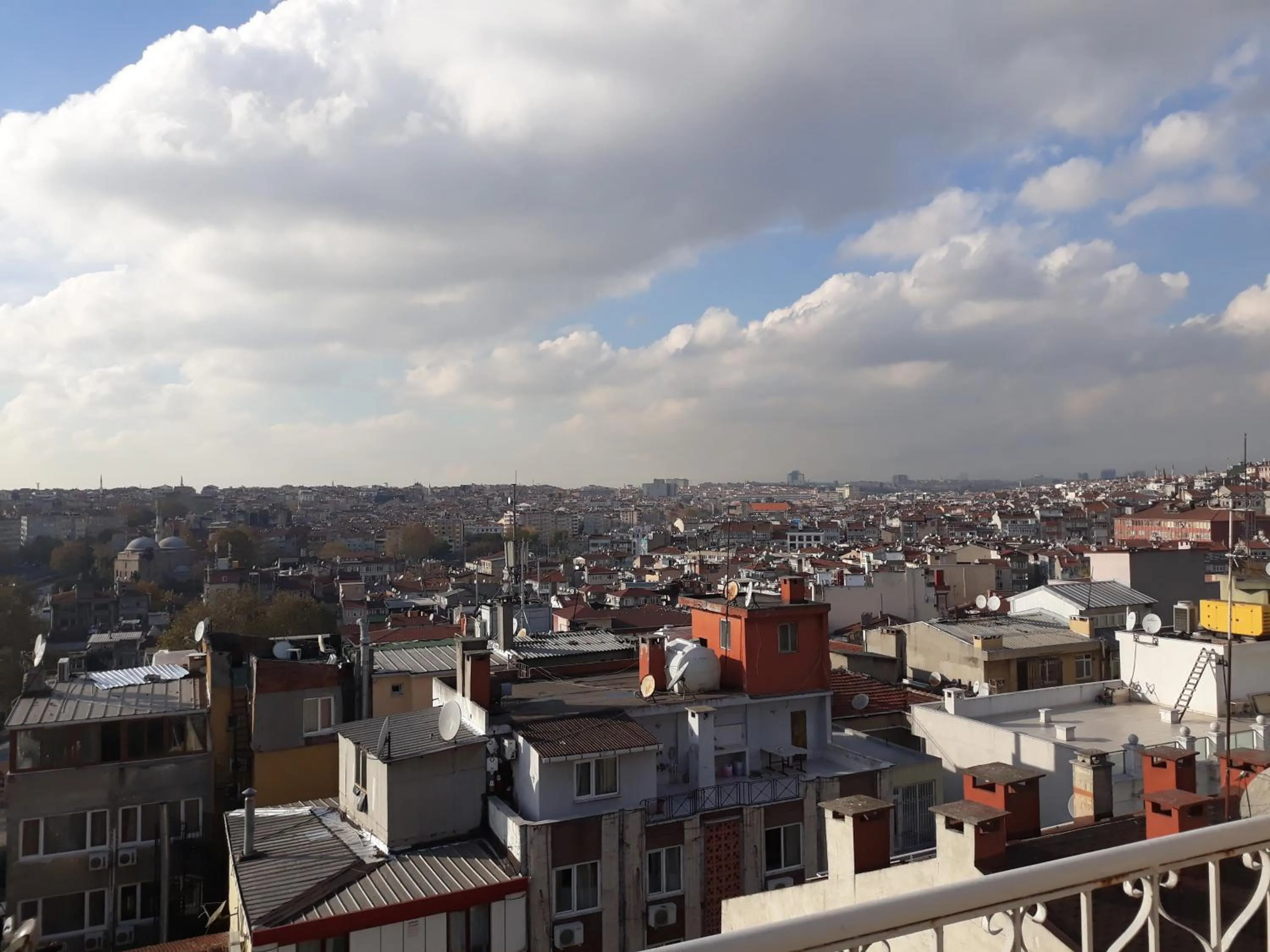 Balcony/Terrace in Merdan Hotel