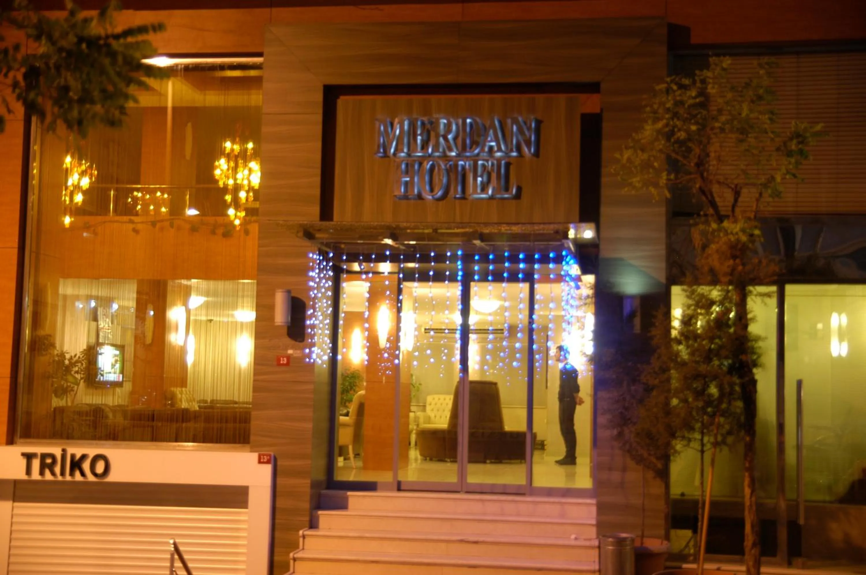 Facade/entrance in Merdan Hotel