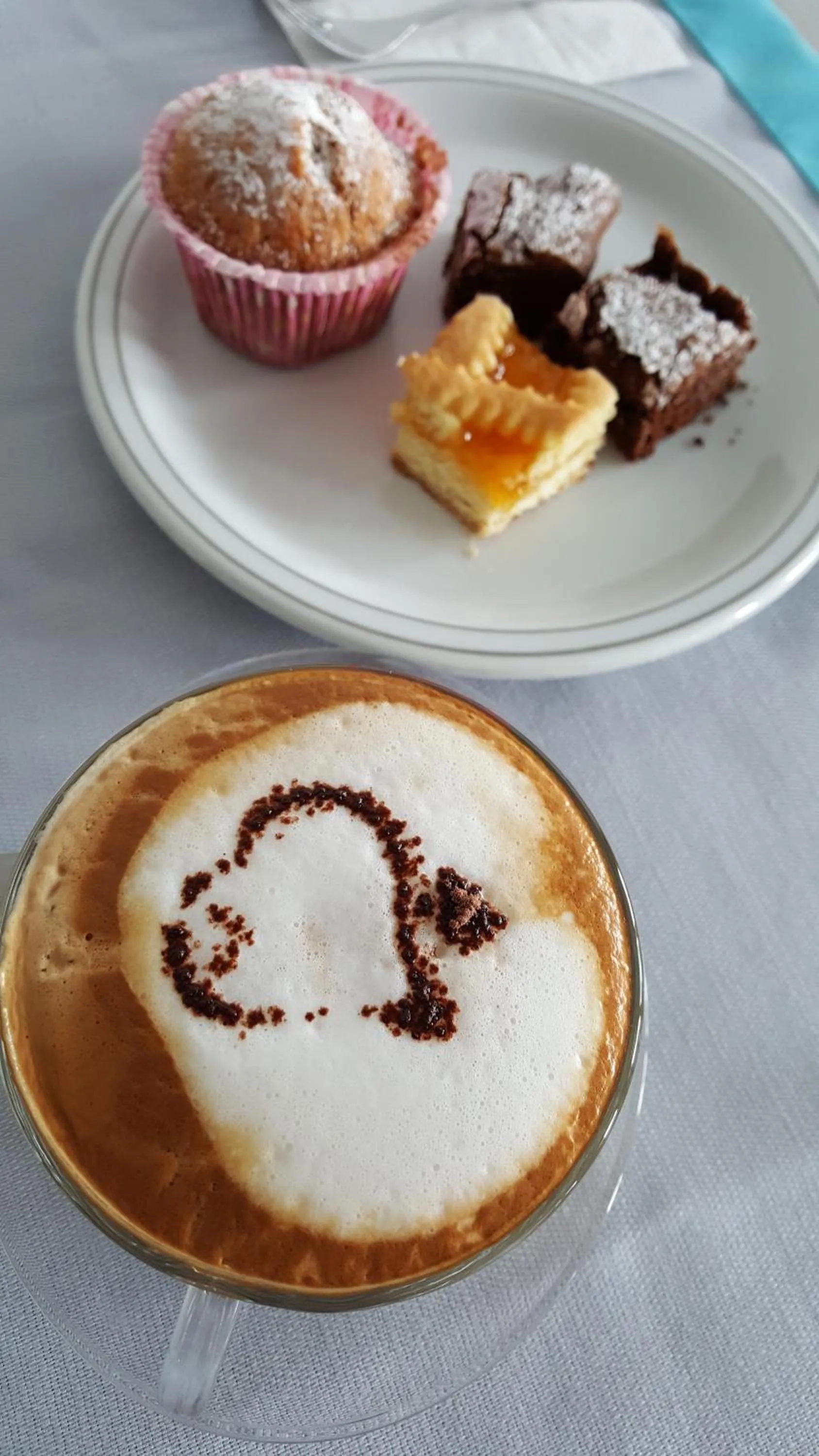 Food close-up in Gimmi Hotel