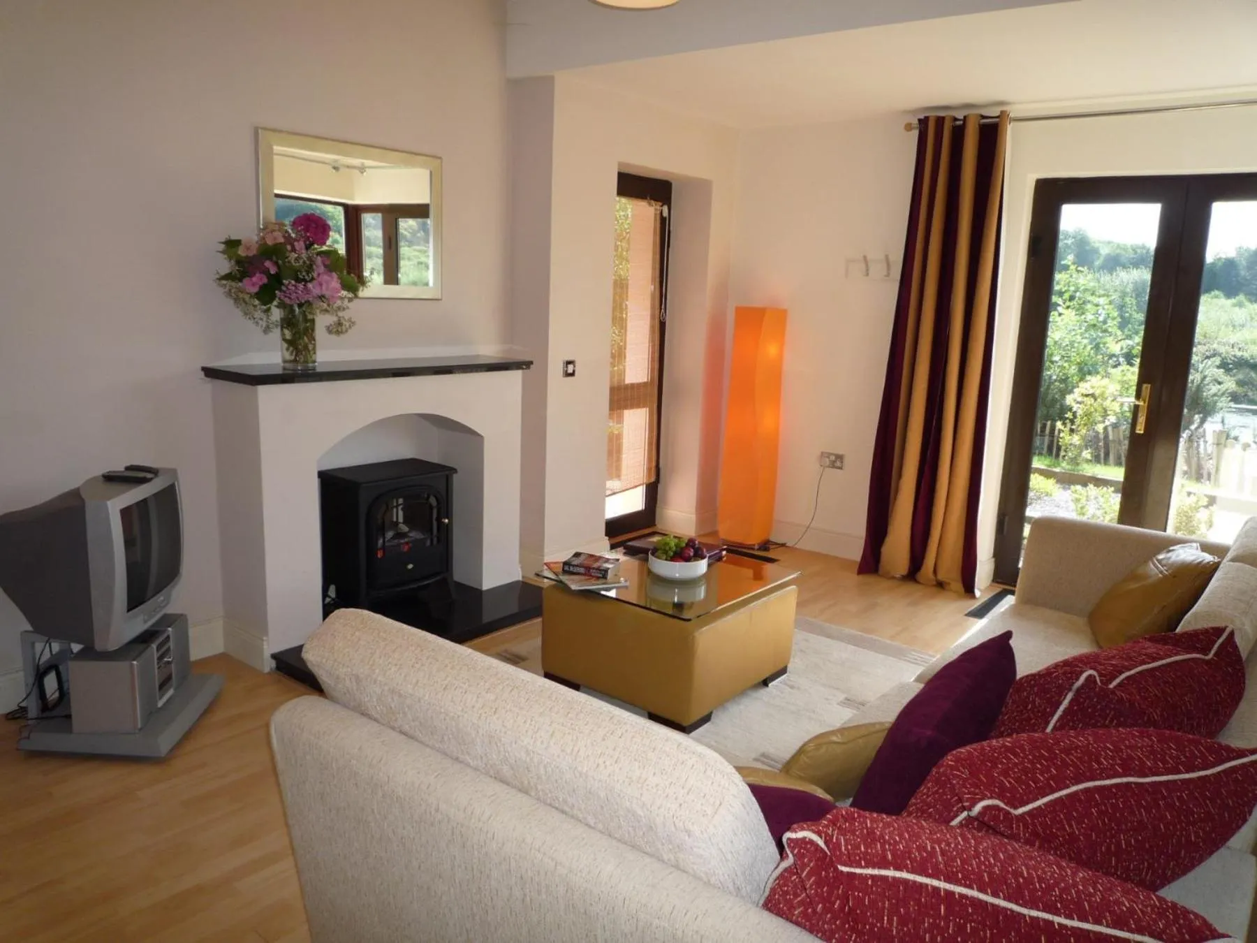 Grove Lodge Holiday Homes 2 Bed by Trident Holiday Homes
