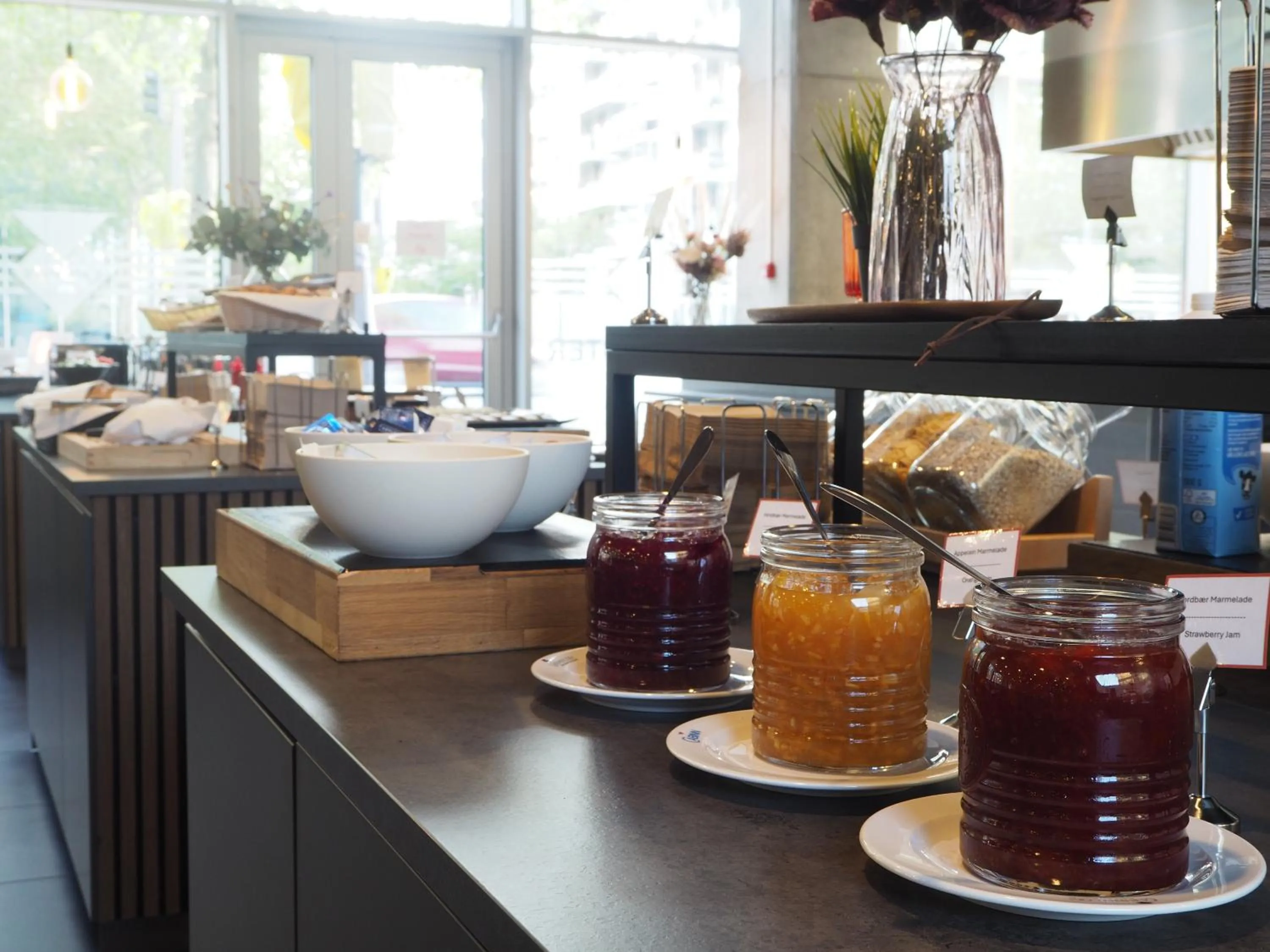 Breakfast in Cabinn Apartments