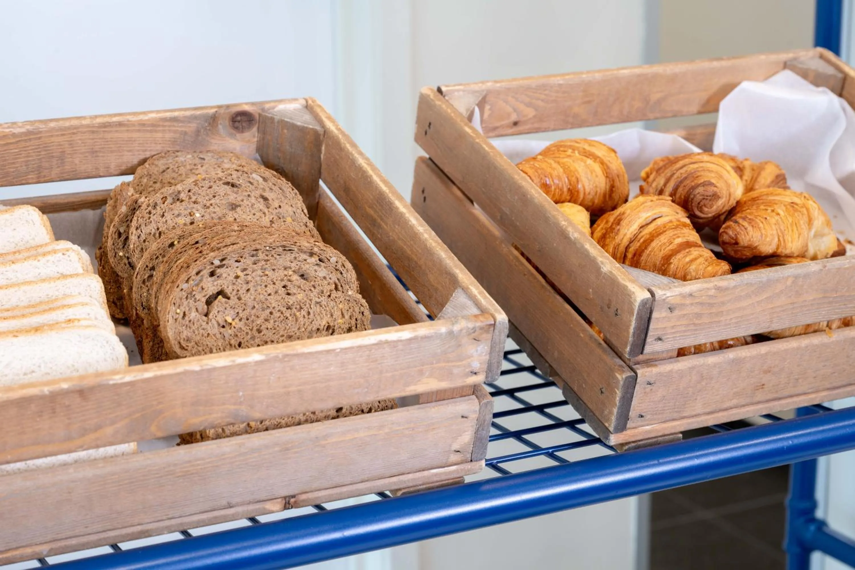 Breakfast in ibis budget Leuven Centrum