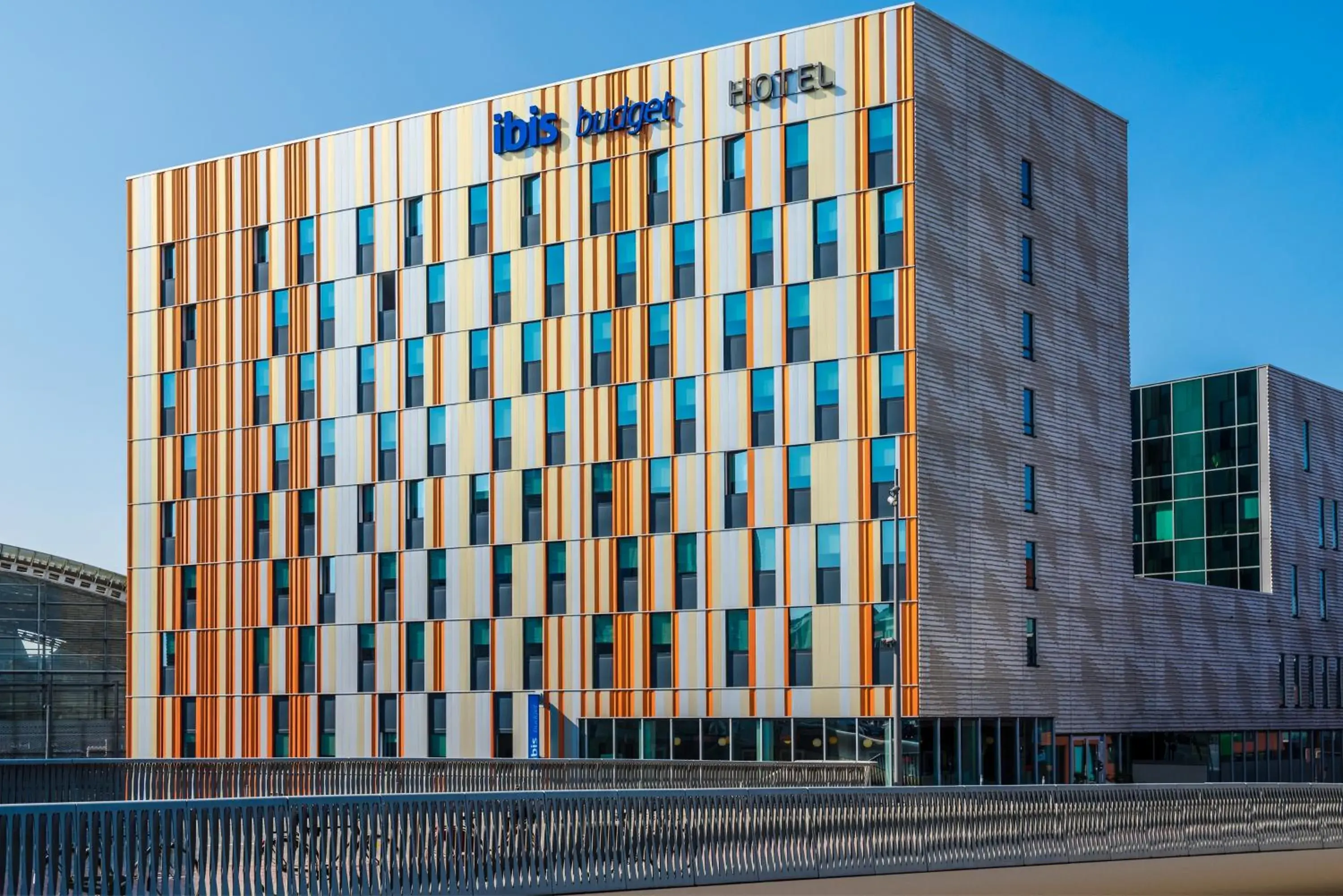 Property building in ibis budget Leuven Centrum Property building in ibis budget Leuven Centrum