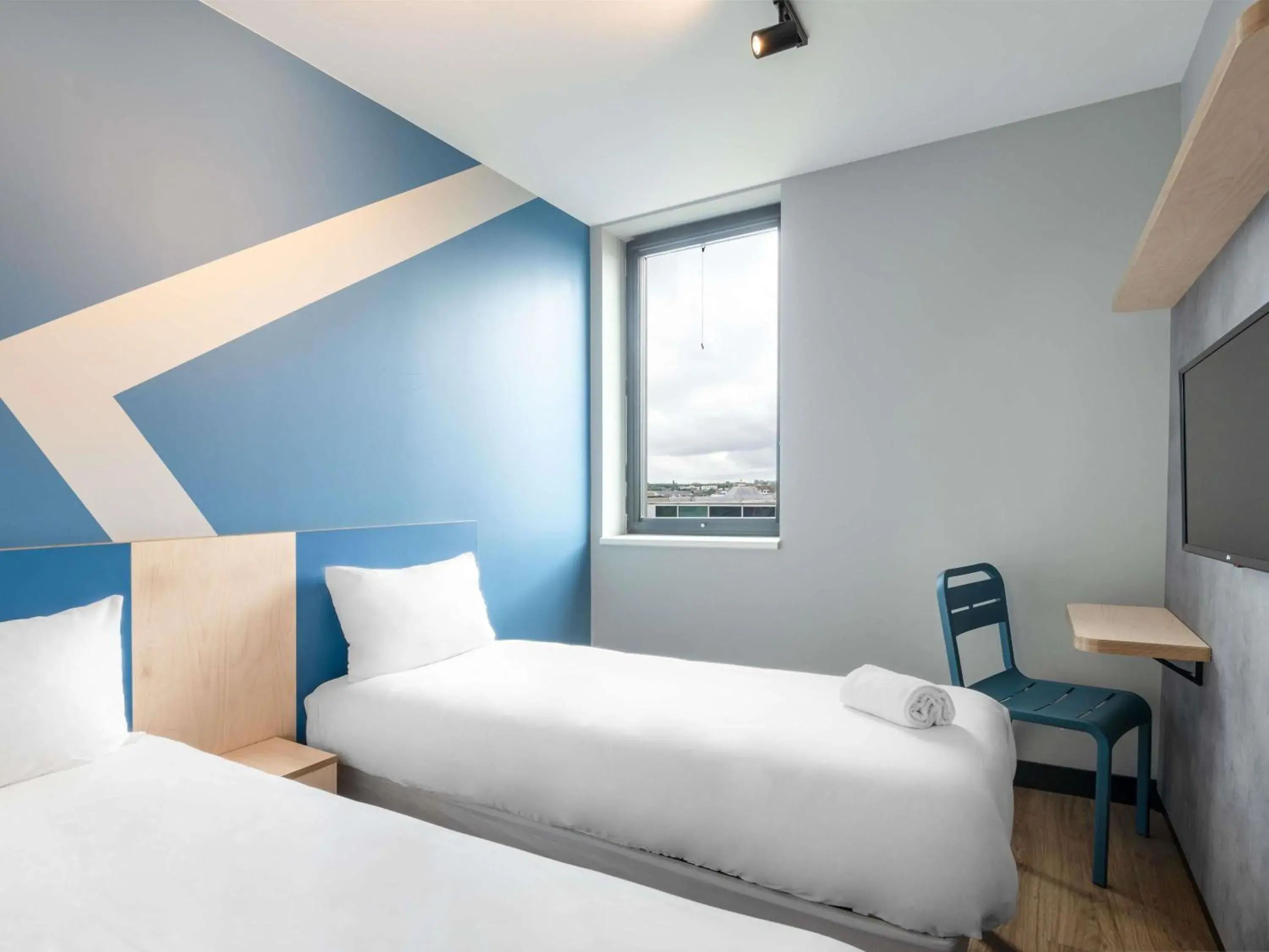 Bedroom, Bed in ibis budget Leuven Centrum Bedroom, Bed in ibis budget Leuven Centrum