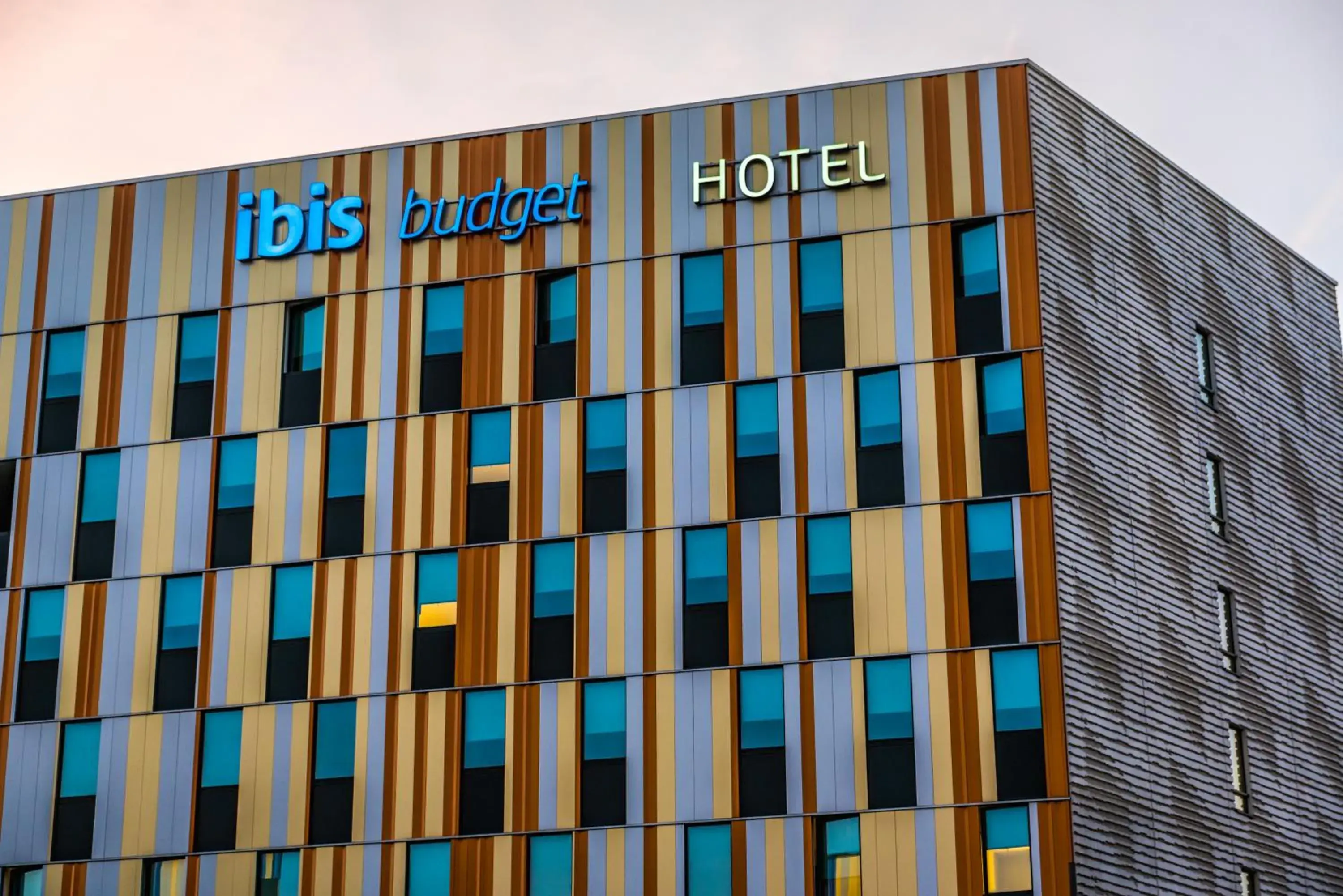 Property building in ibis budget Leuven Centrum Property building in ibis budget Leuven Centrum