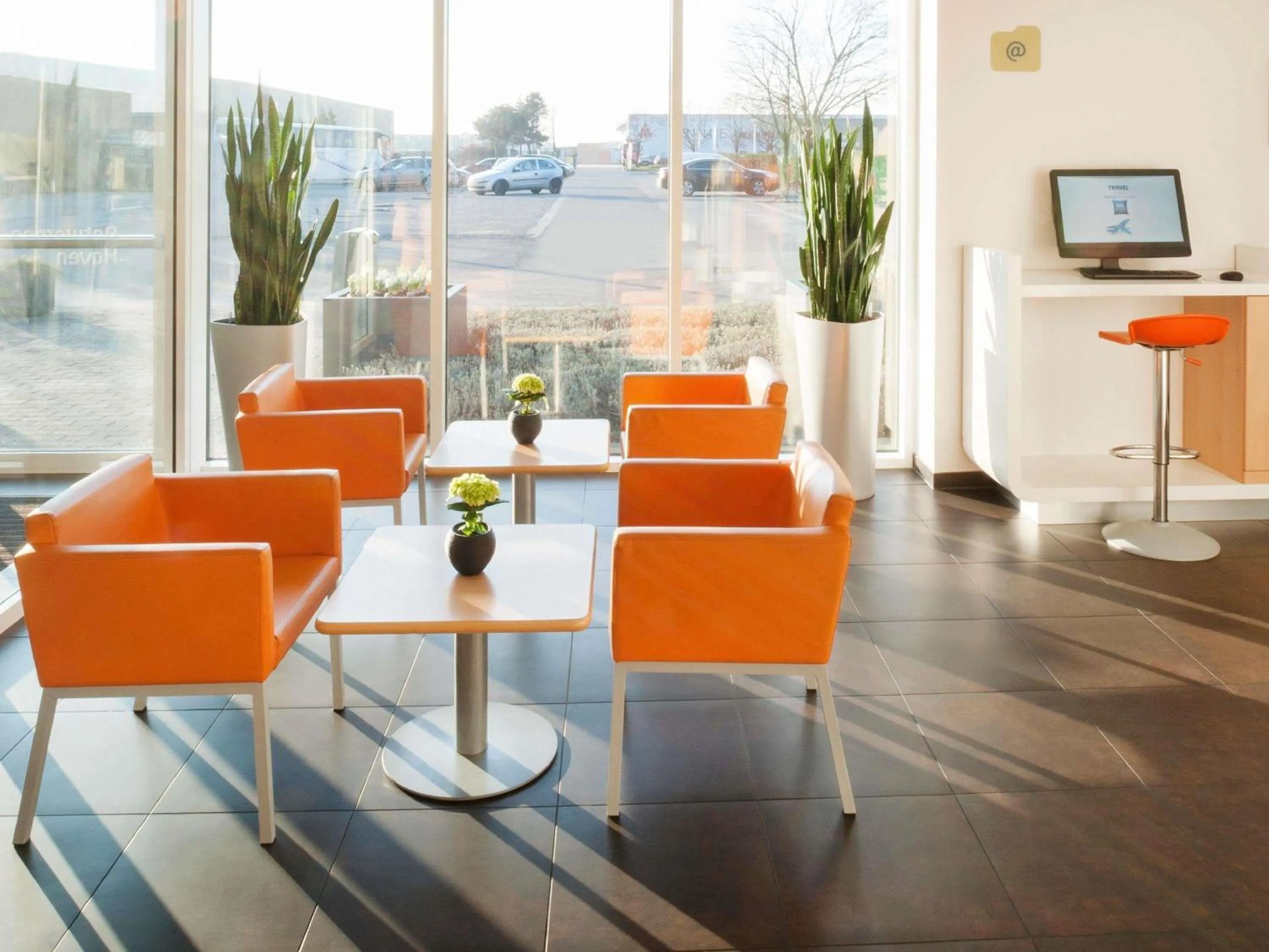 Restaurant/places to eat in ibis budget Antwerpen Port