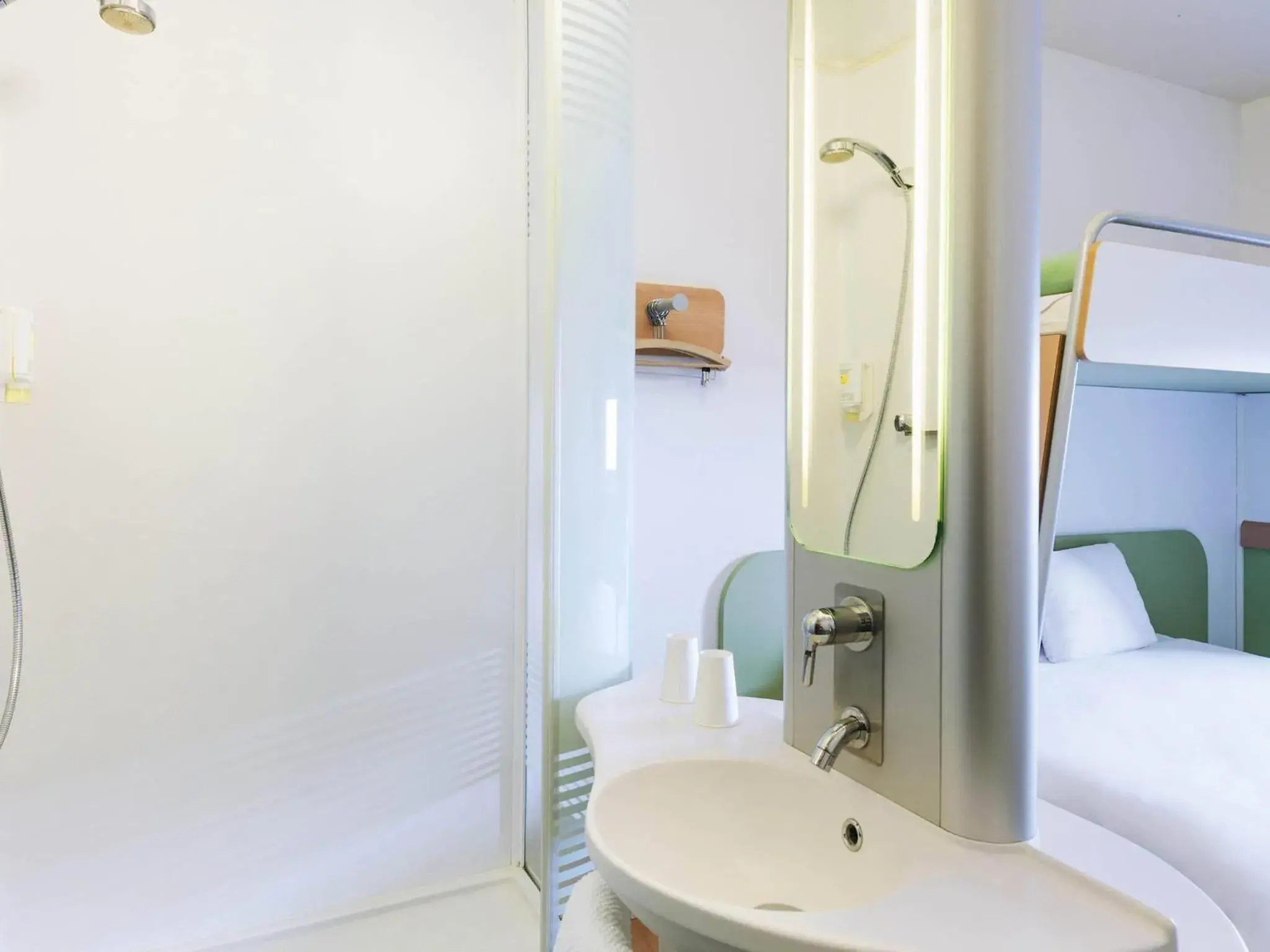 Bedroom, Bed in ibis Budget Luxembourg Sud Bedroom, Bed in ibis Budget Luxembourg Sud