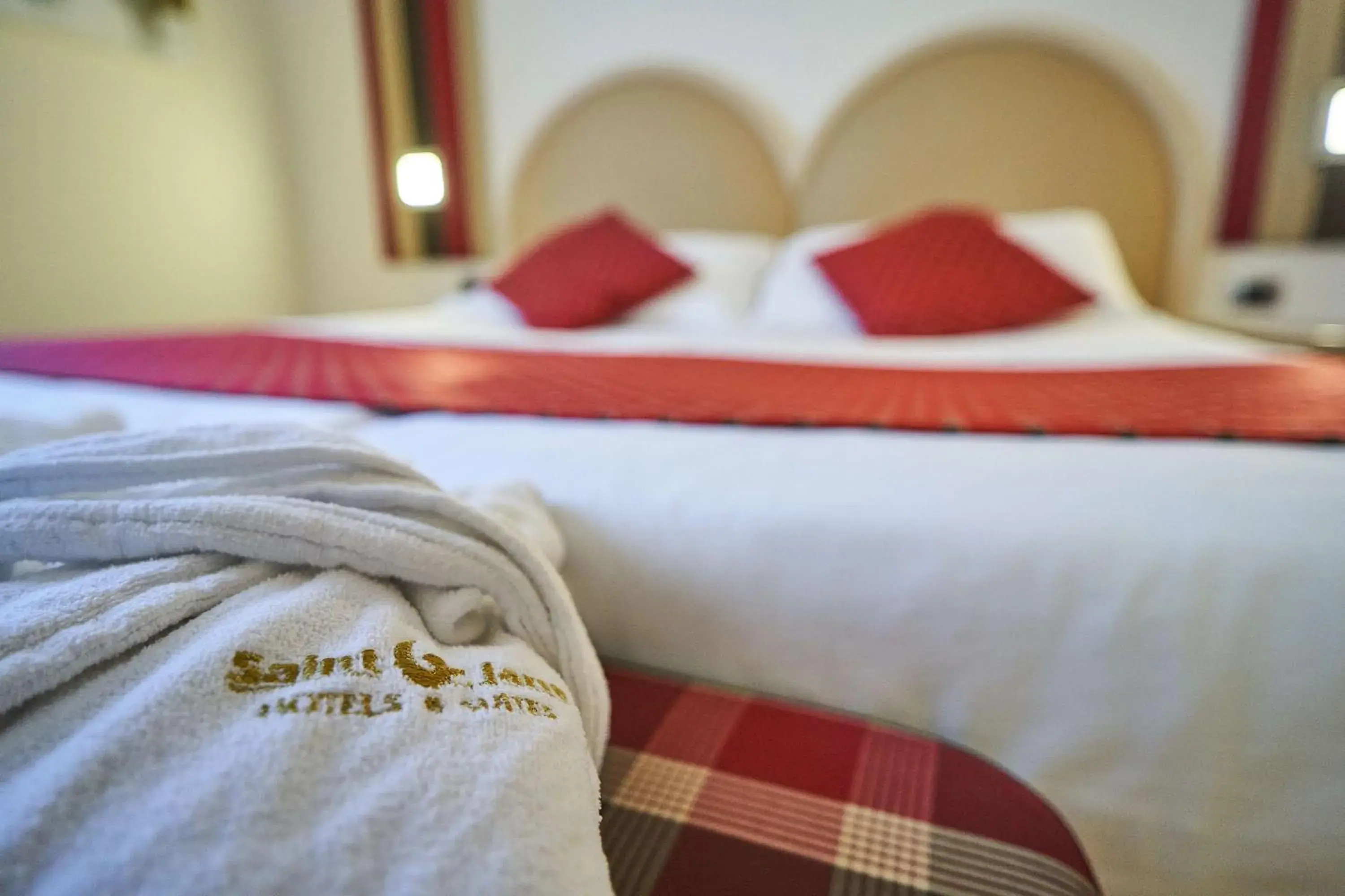 Bedroom, Bed in Hotel Centrale Best Western Signature Collection Bedroom, Bed in Hotel Centrale Best Western Signature Collection