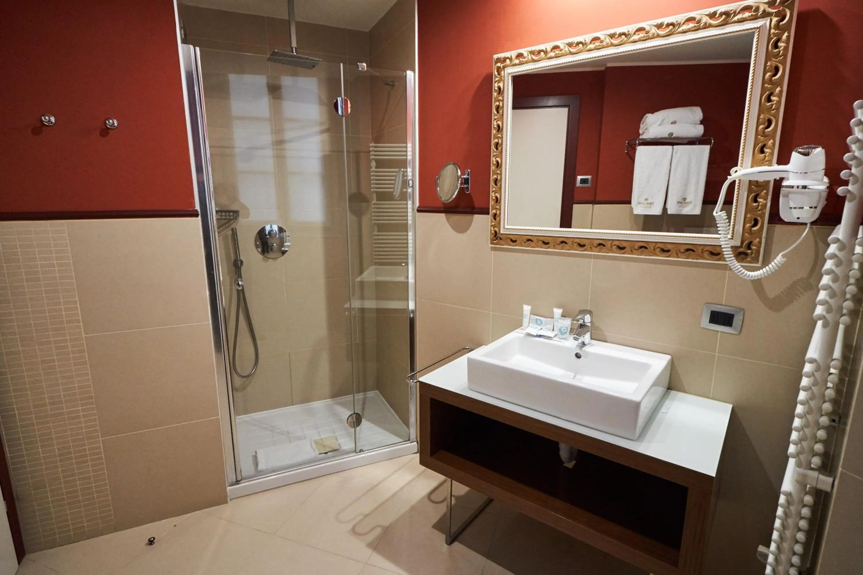 Bathroom in Hotel Centrale Best Western Signature Collection