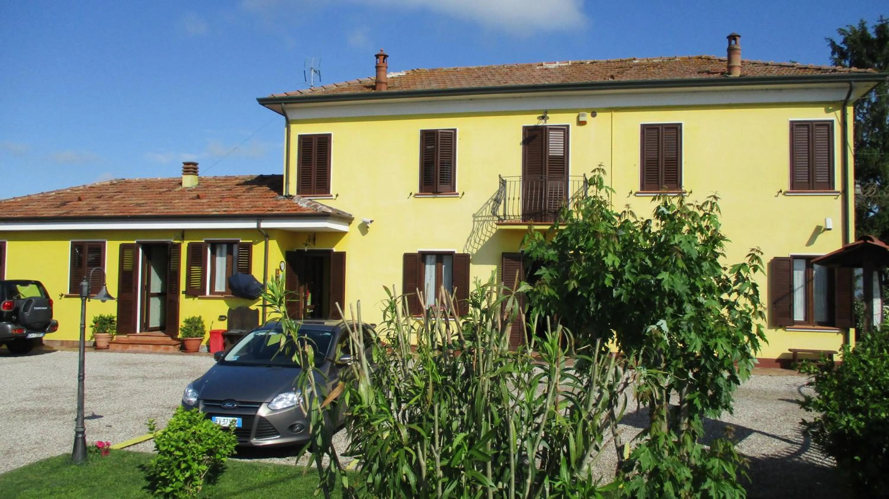 Facade/entrance in Casa di Campagna B&B La Corte Ferrara