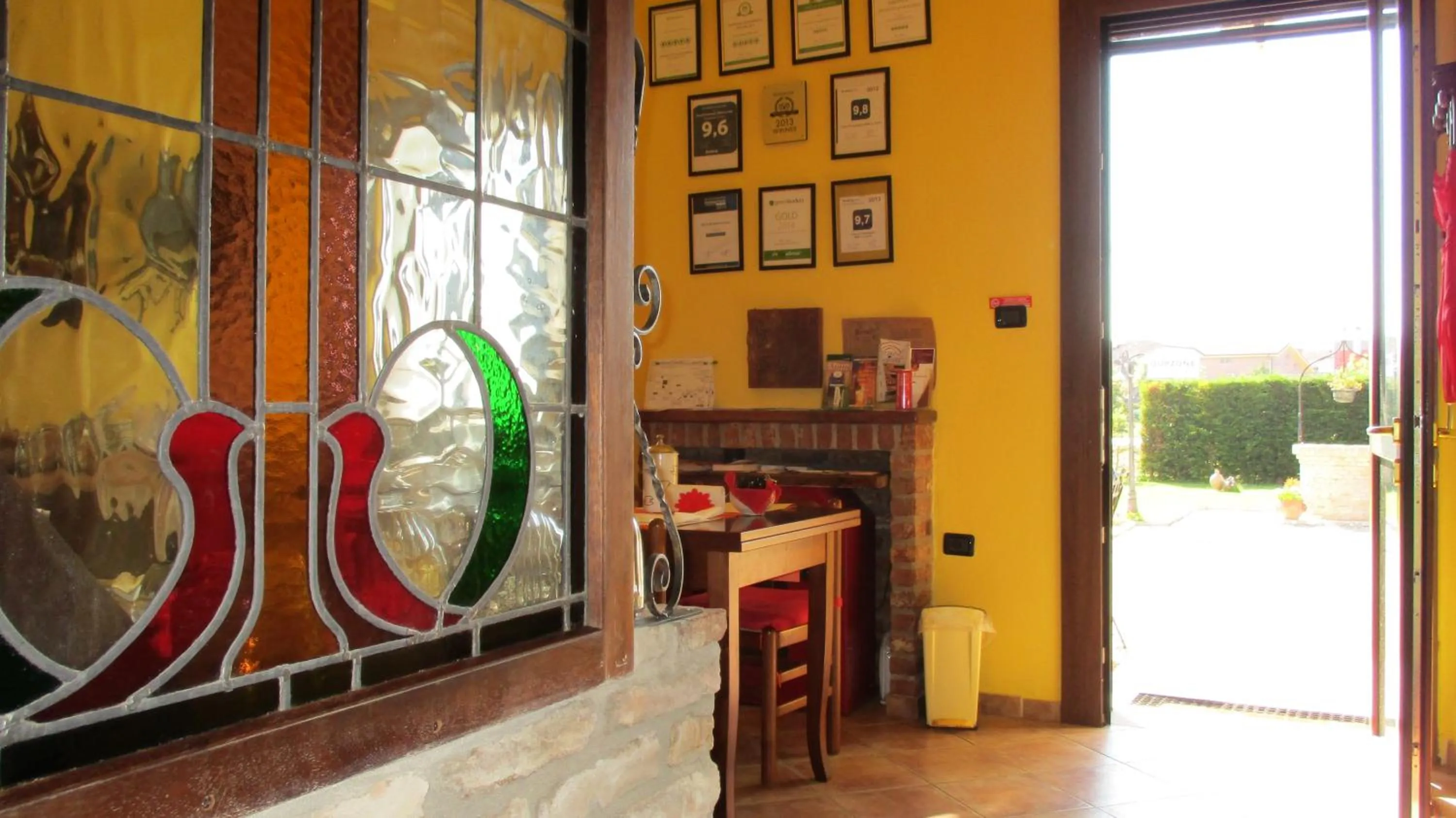 Decorative detail in Casa di Campagna B&B La Corte Ferrara