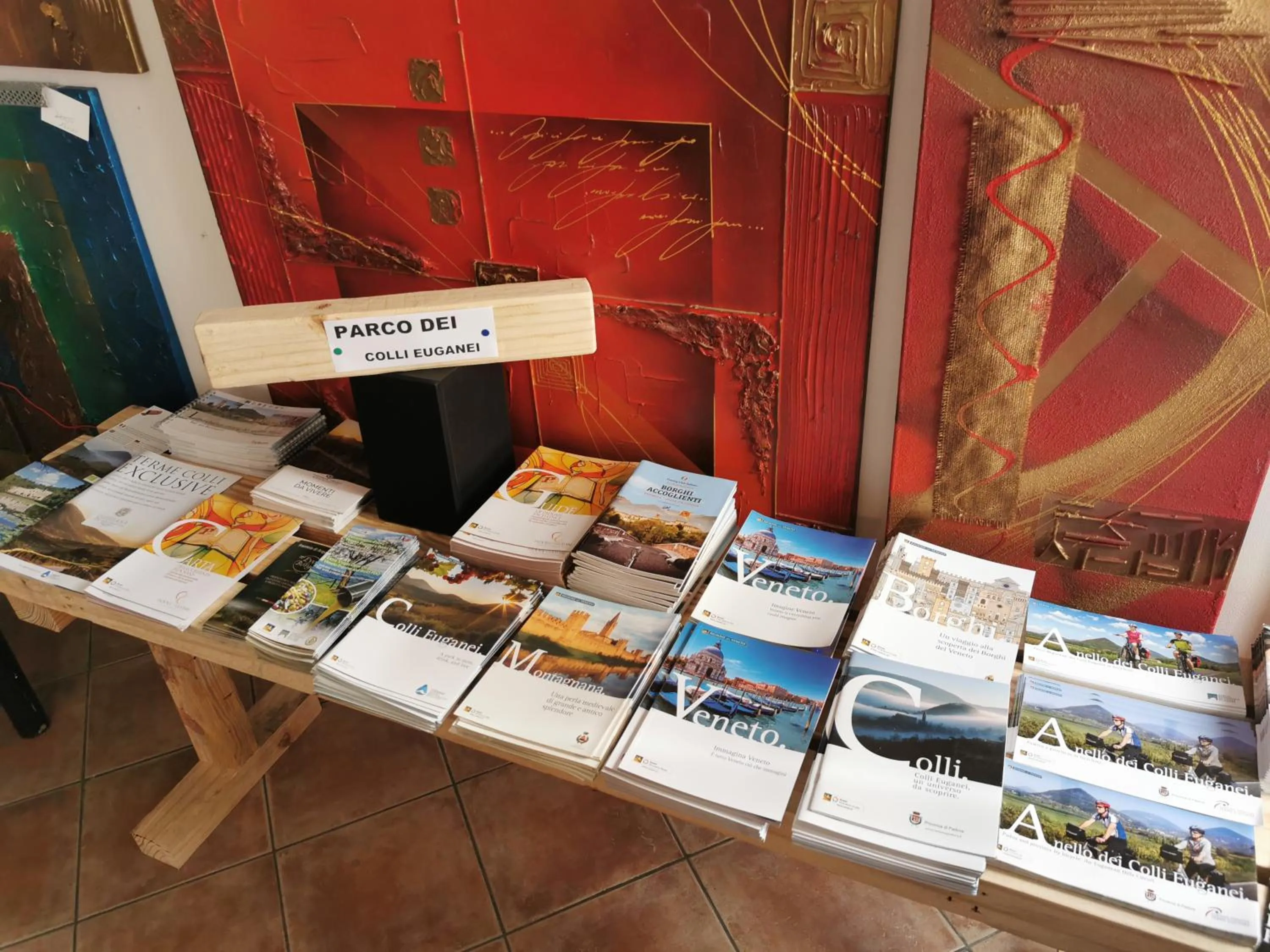 Lobby or reception in Casa di Campagna B&B La Corte Ferrara