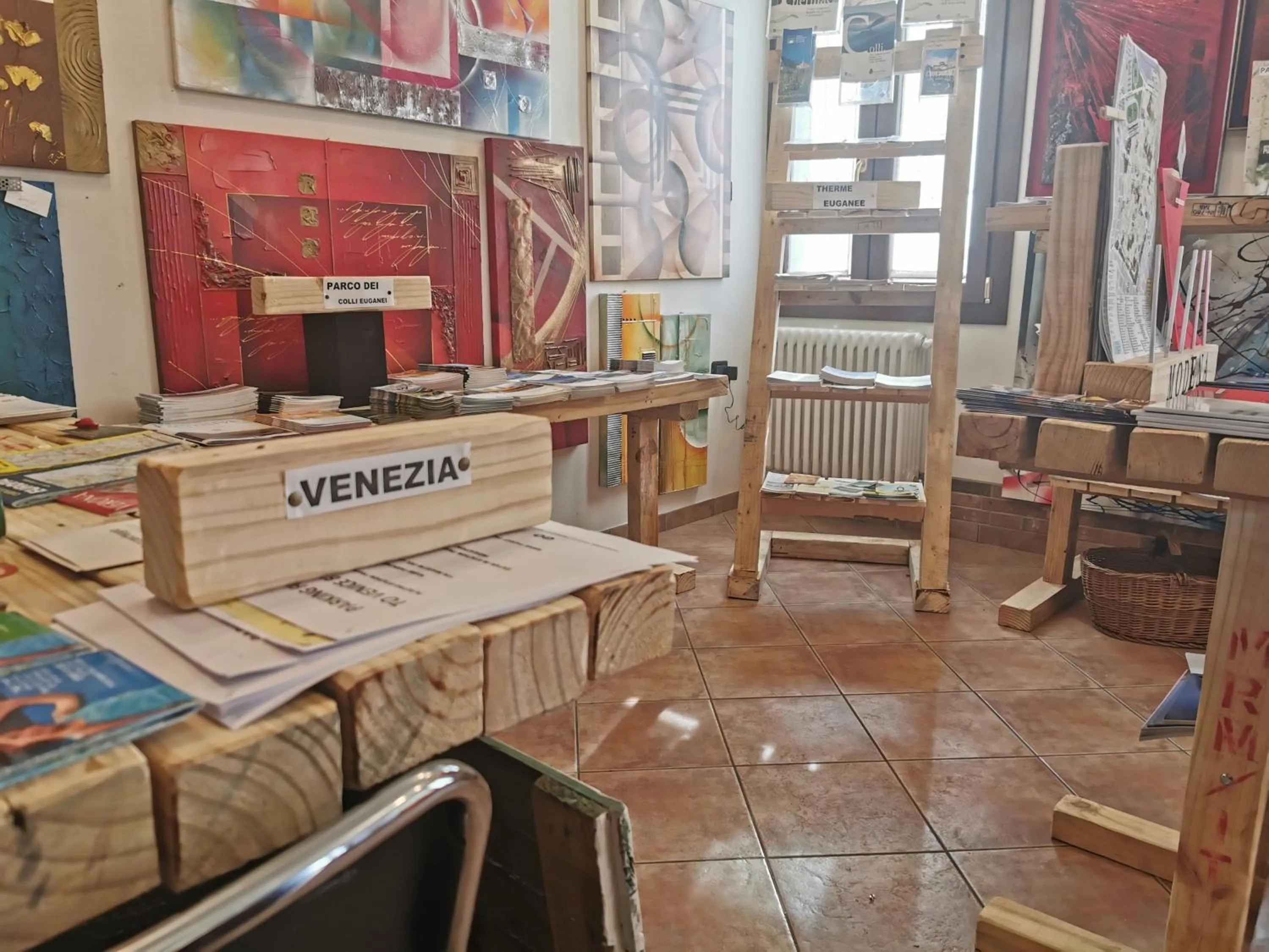 Lobby or reception in Casa di Campagna B&B La Corte Ferrara