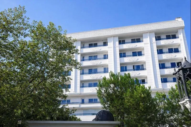 Property building in Guckar Sehrinn Oteli