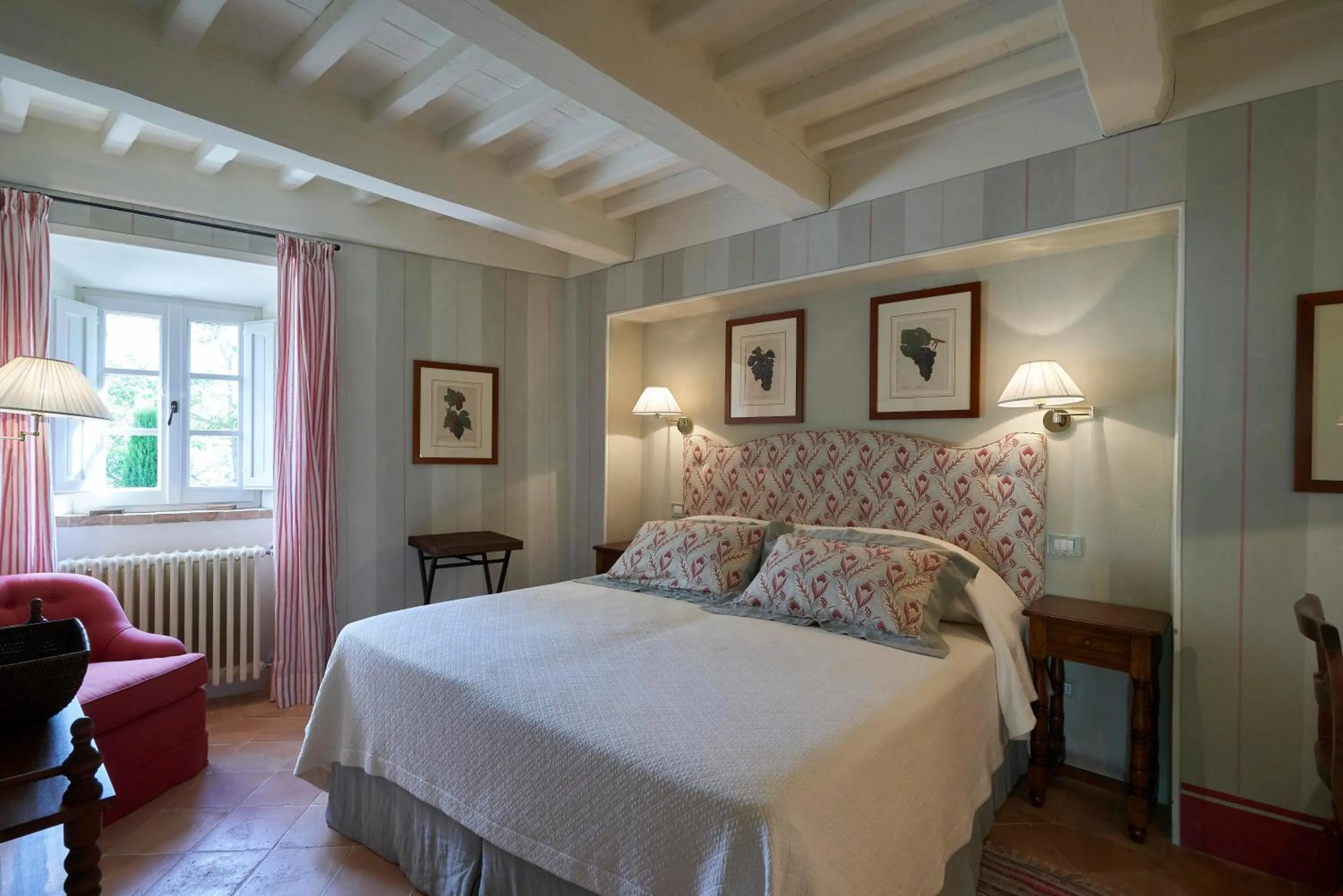 Bed in Castello di Fighine