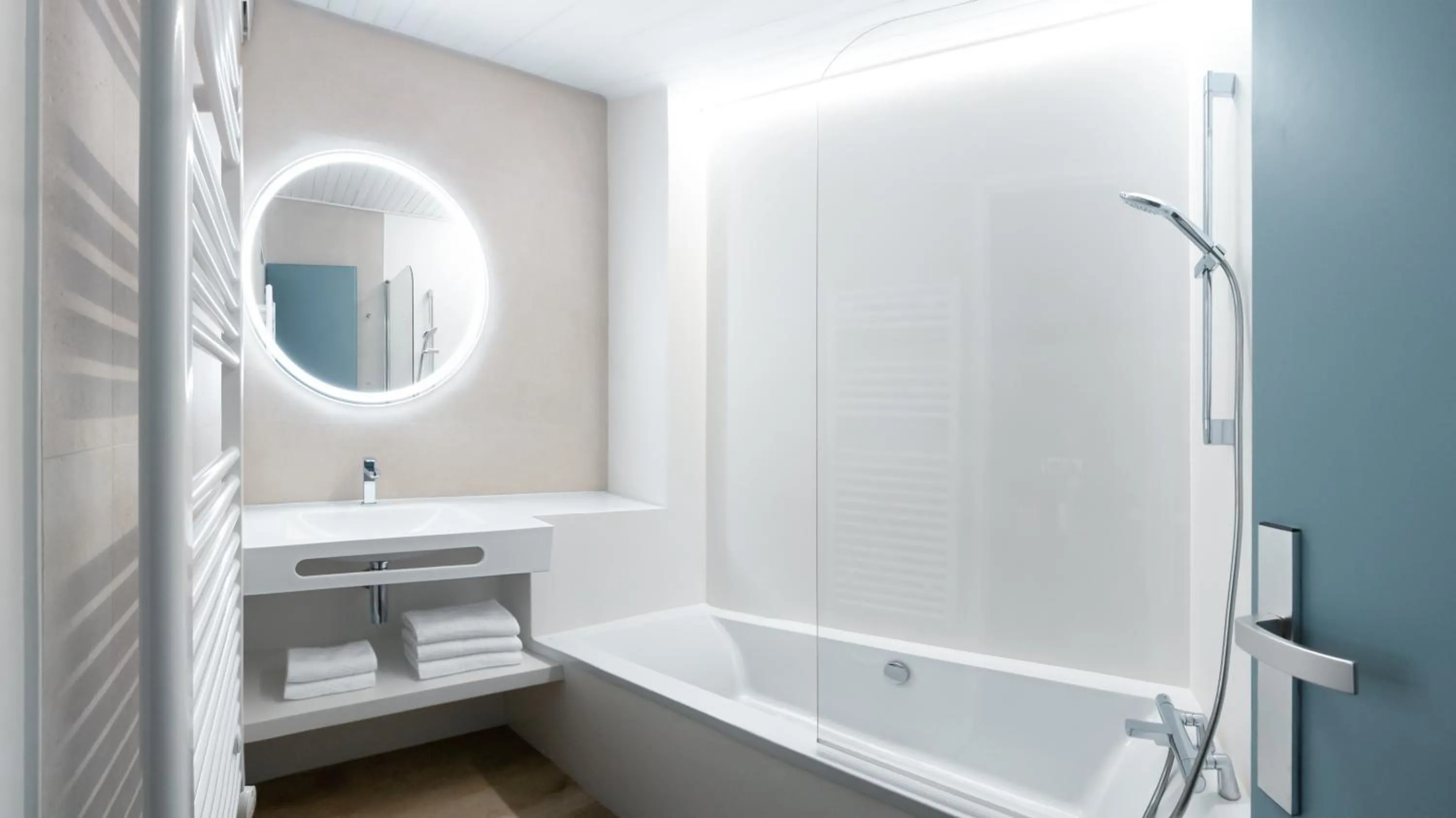 Bathroom in Résidence Hôtelière les Acanthes