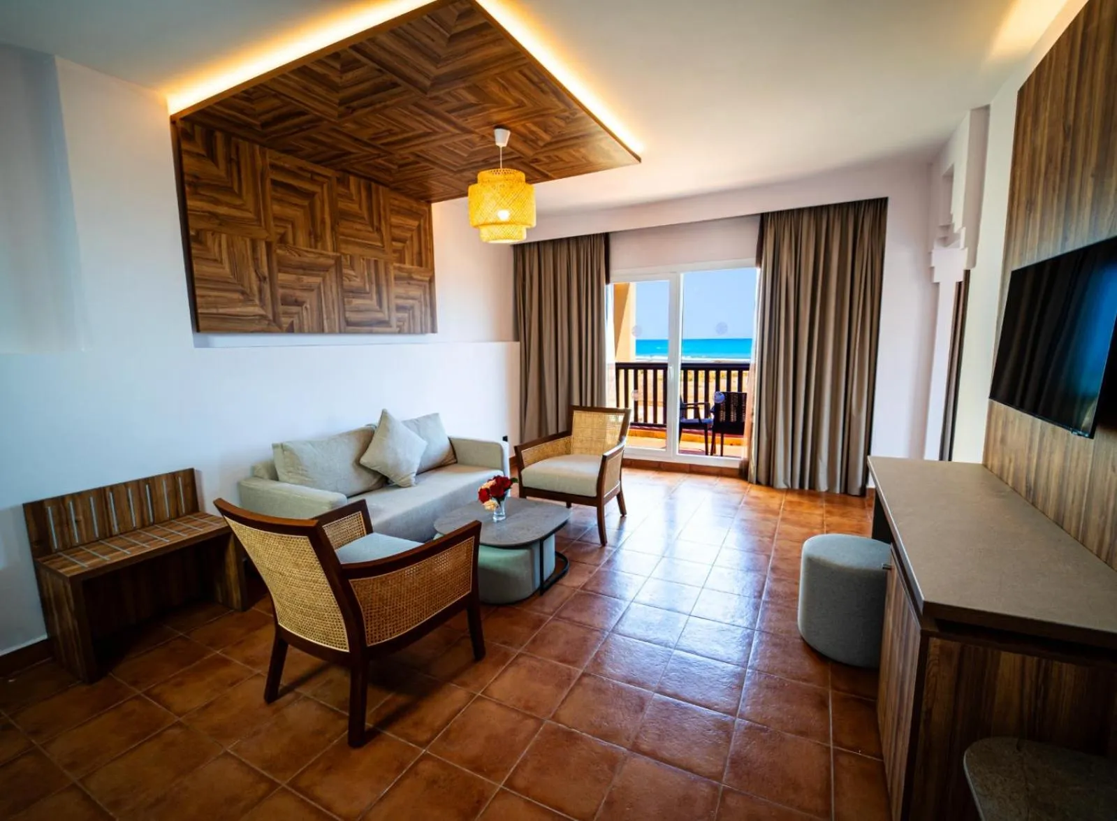 TV and multimedia in Be Live Collection Saïdia