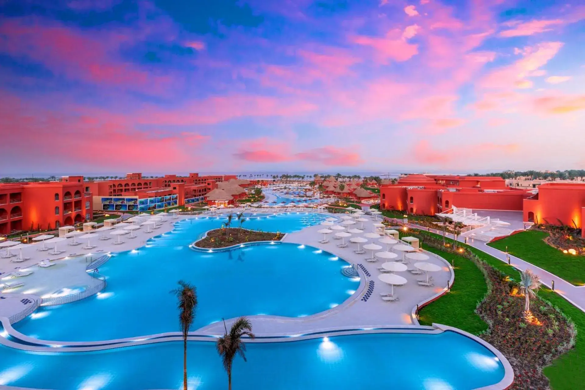 Swimming pool in Pickalbatros Laguna Vista Aqua Park - 24 HRS All Inclusive Swimming pool in Pickalbatros Laguna Vista Aqua Park - 24 HRS All Inclusive