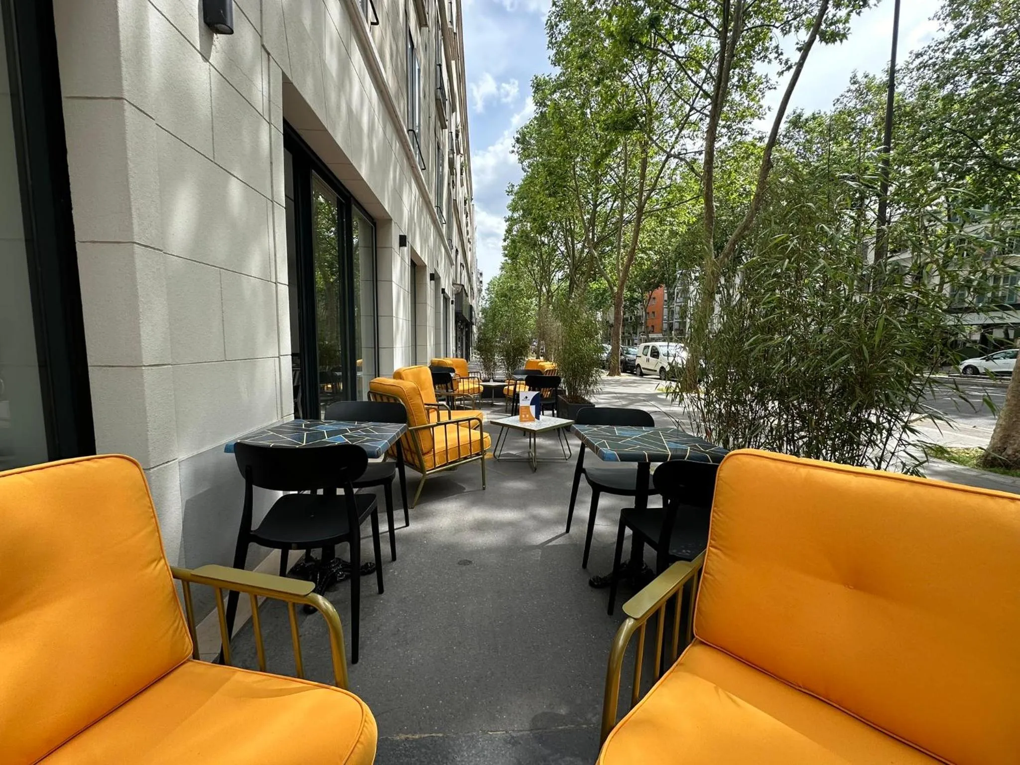 Lounge or bar in Graphik Montparnasse