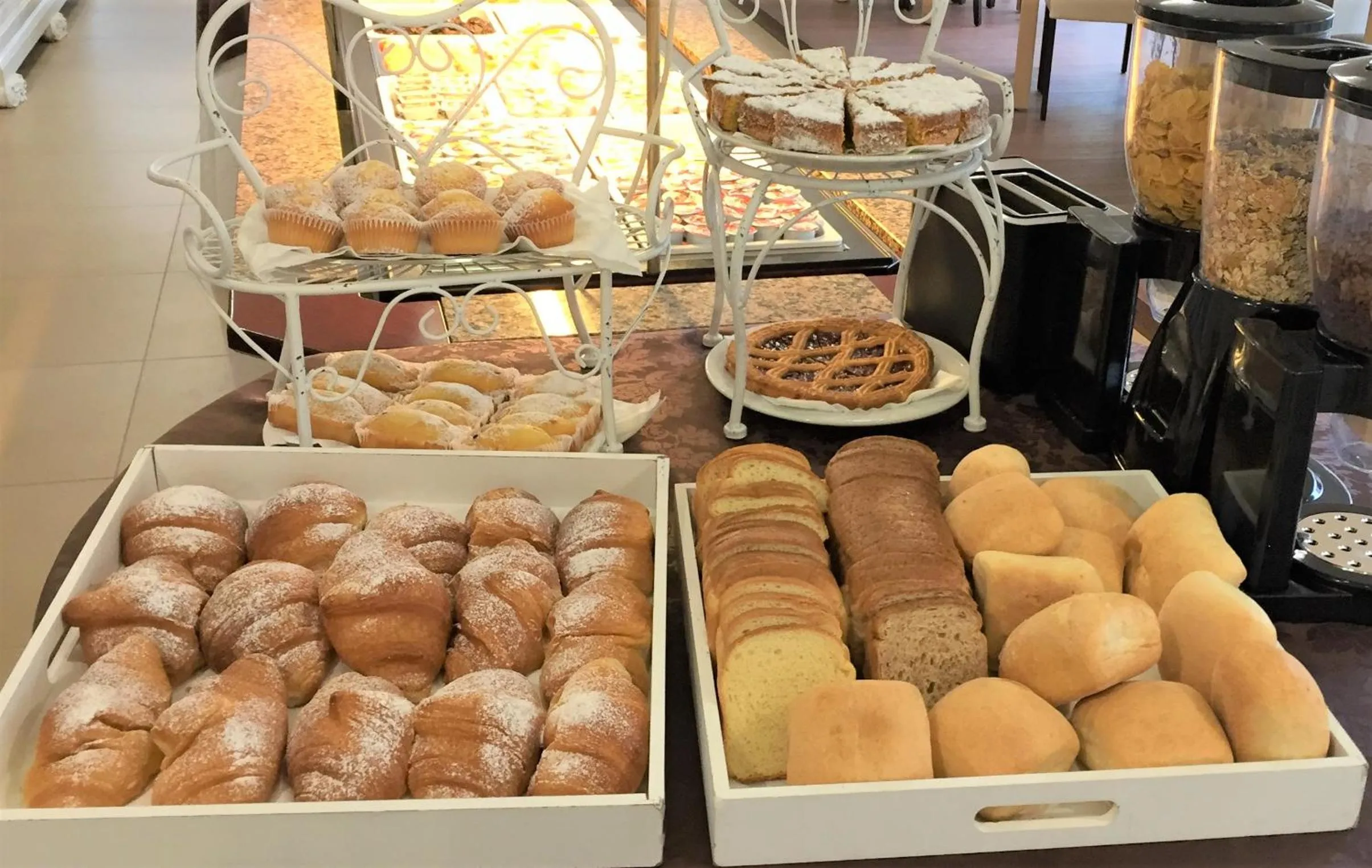 Breakfast in Hotel dell'Amarissimo